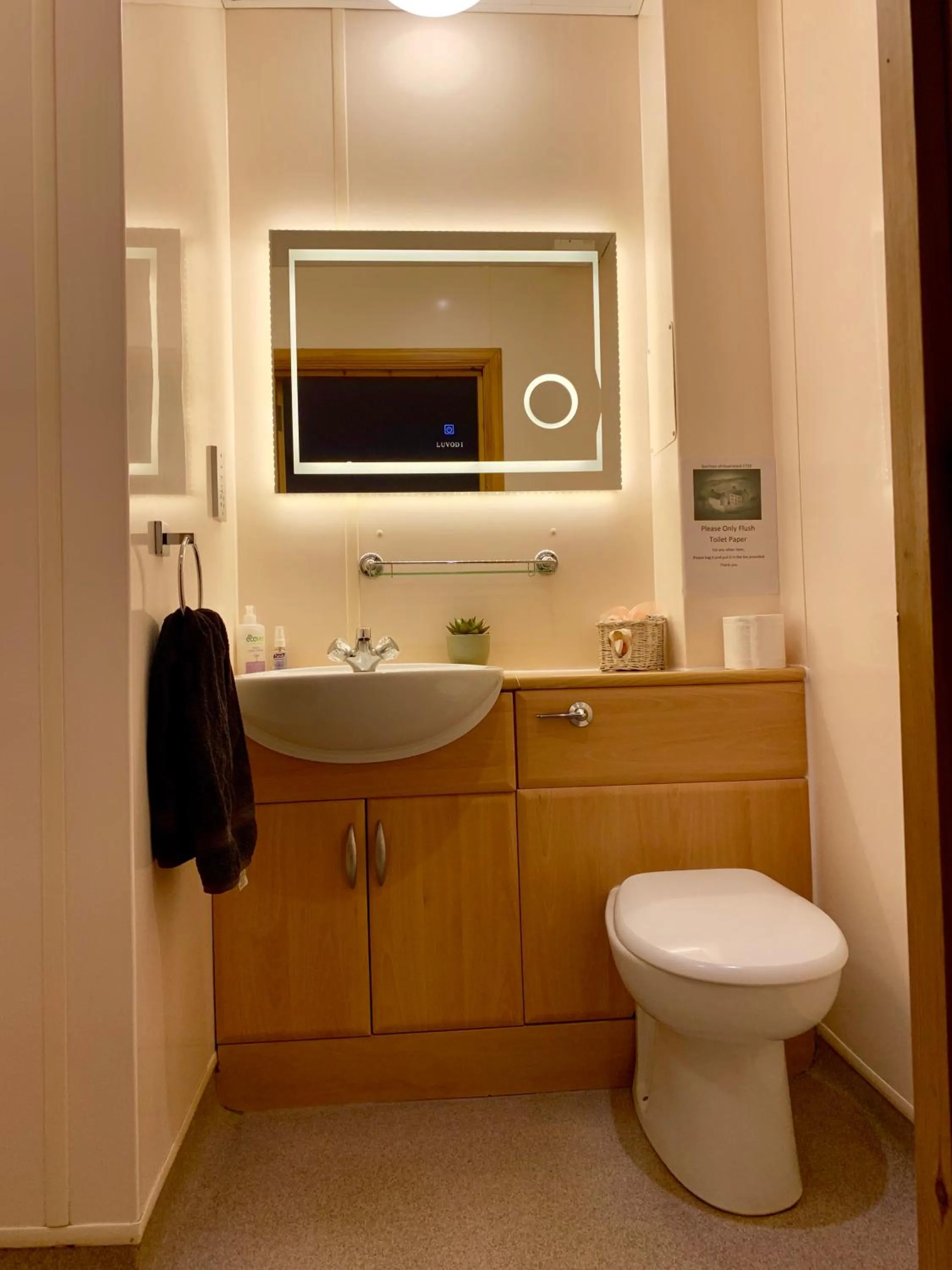 Garrison Farm with Hot Tub