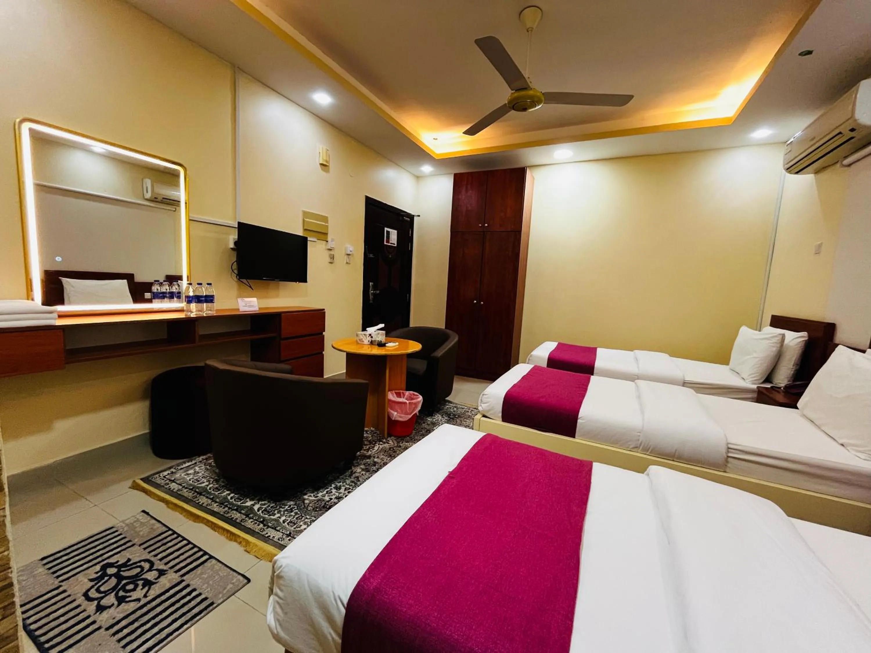 Bed in Al Nakheel Hotel Apartments