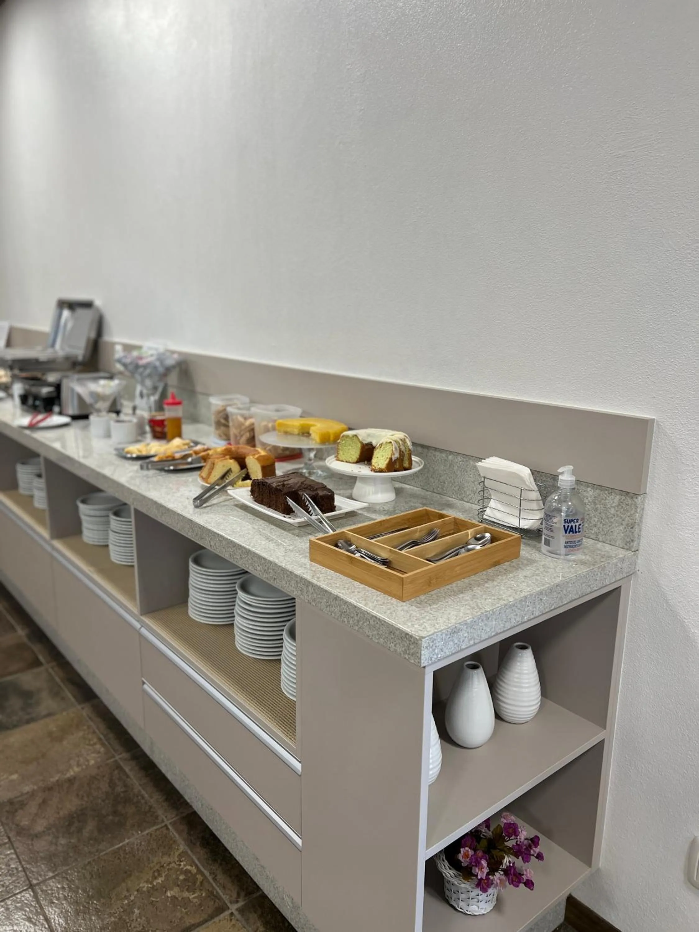 Breakfast in Hotel Somensi