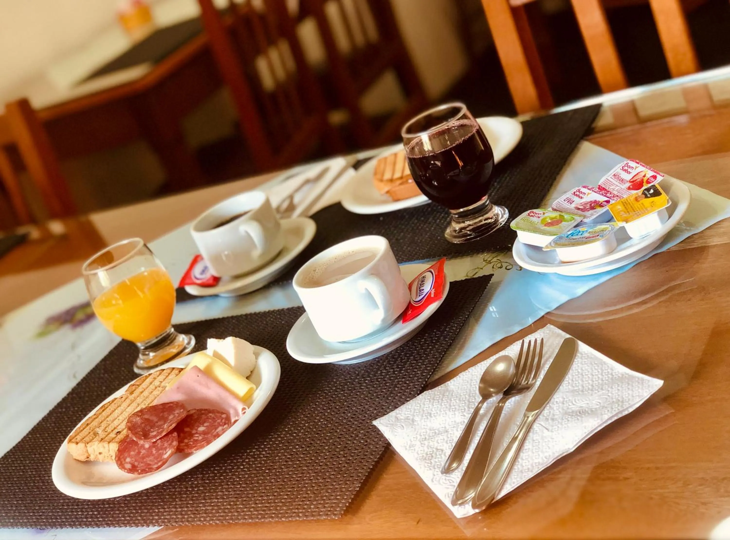 Food and drinks in Hotel Somensi