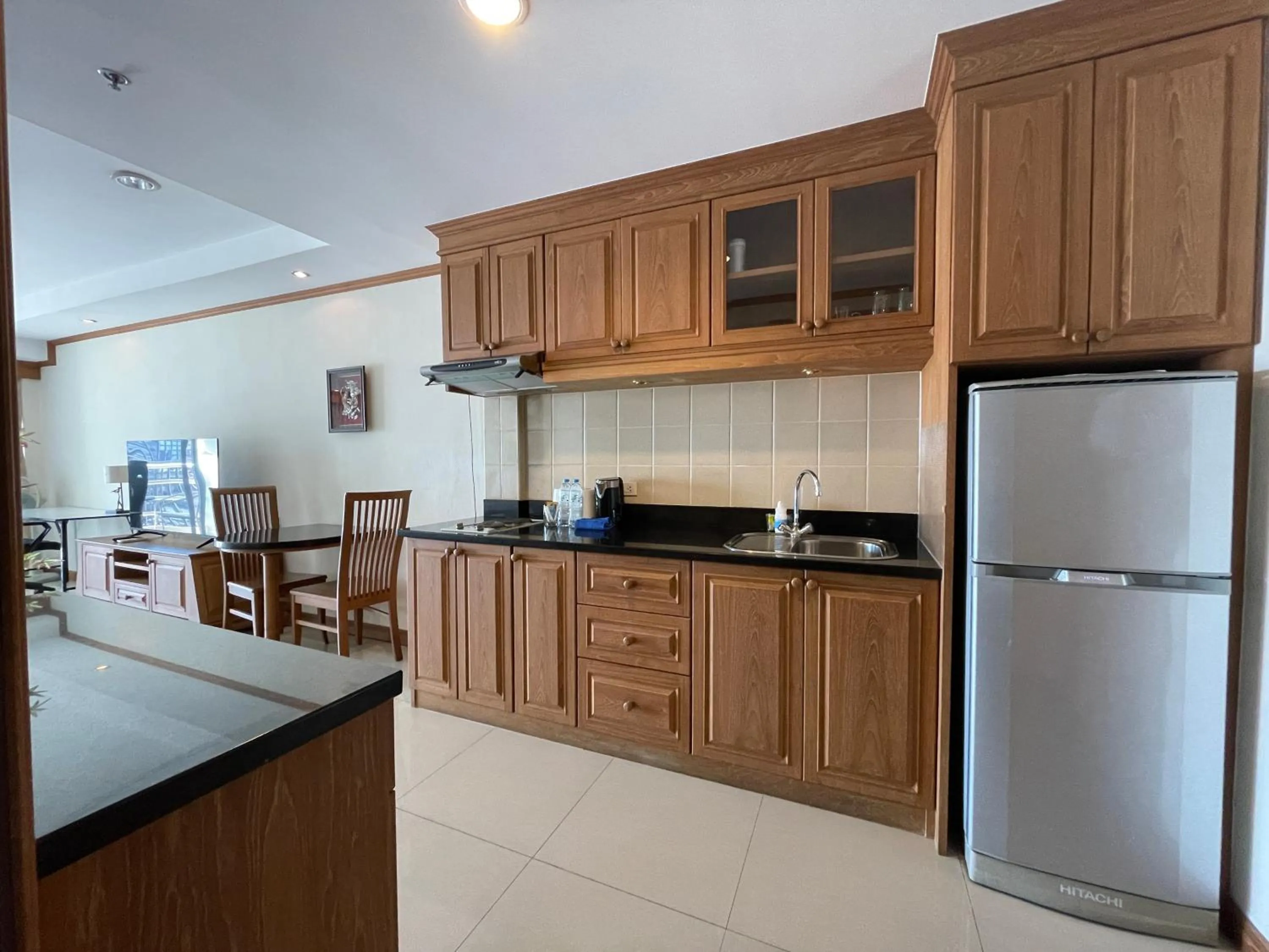 View Talay 6 by Pat 42