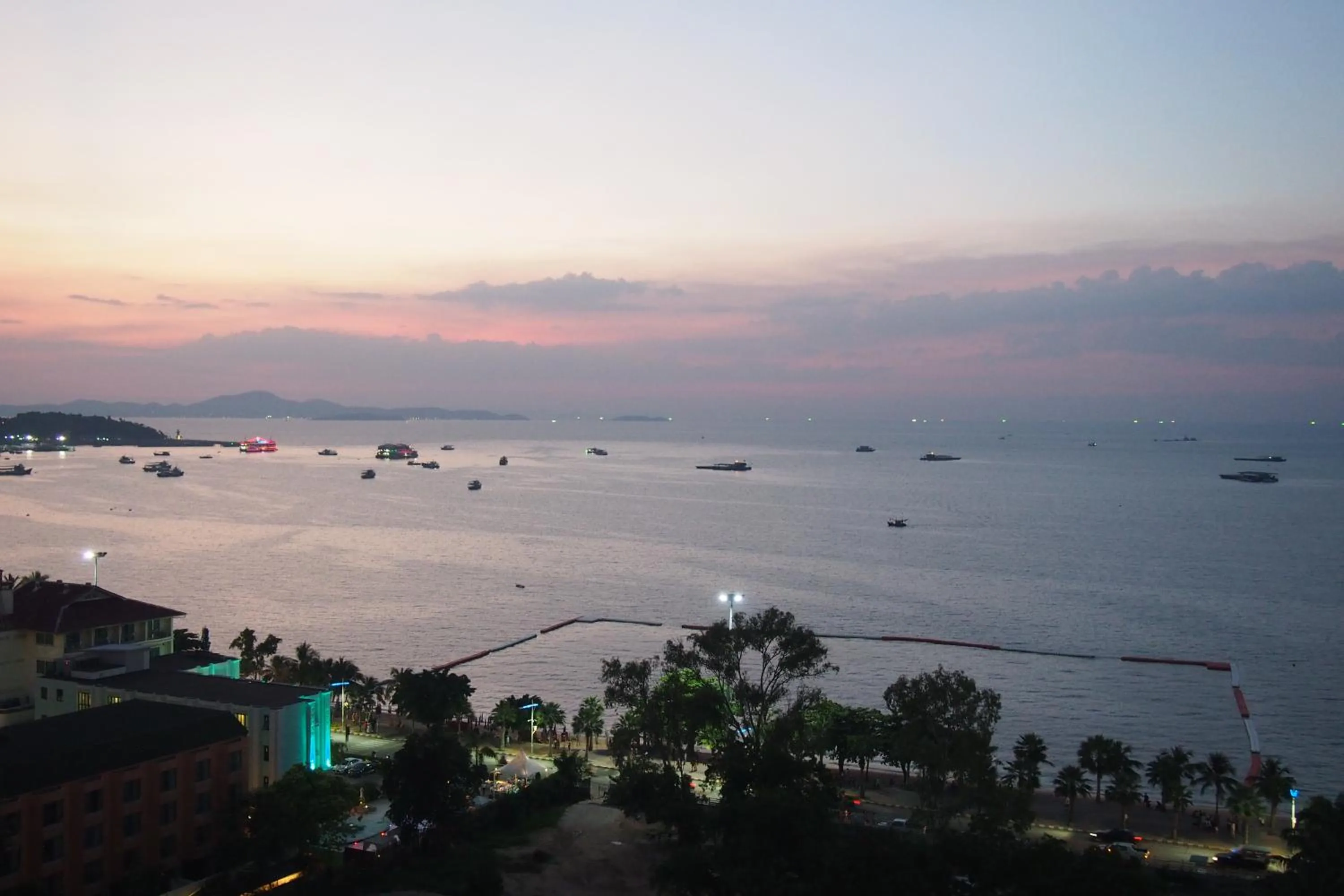 Natural landscape in View Talay 6 by Pat 42