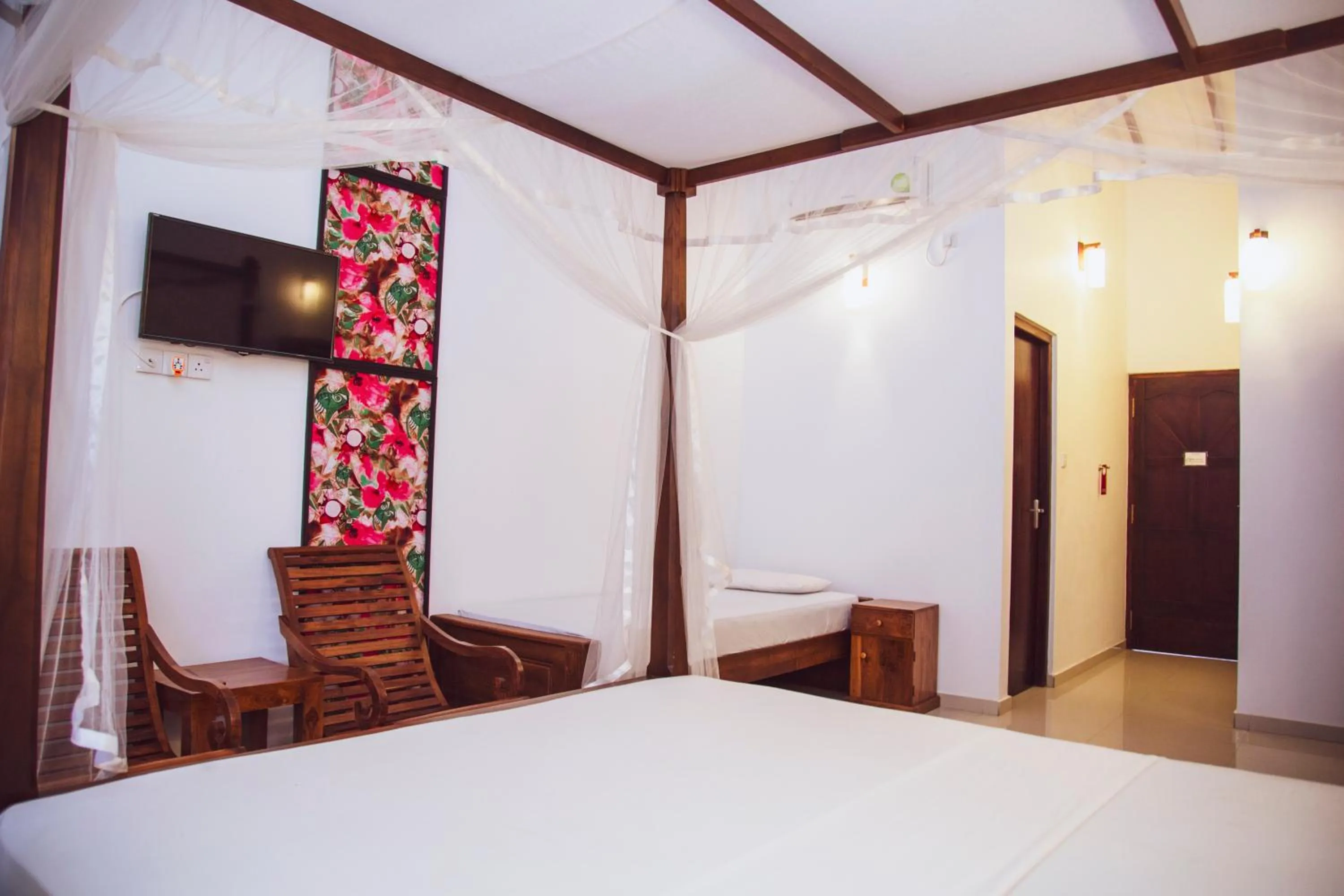 Bedroom, Bed in Prince Beach Hotel Bentota