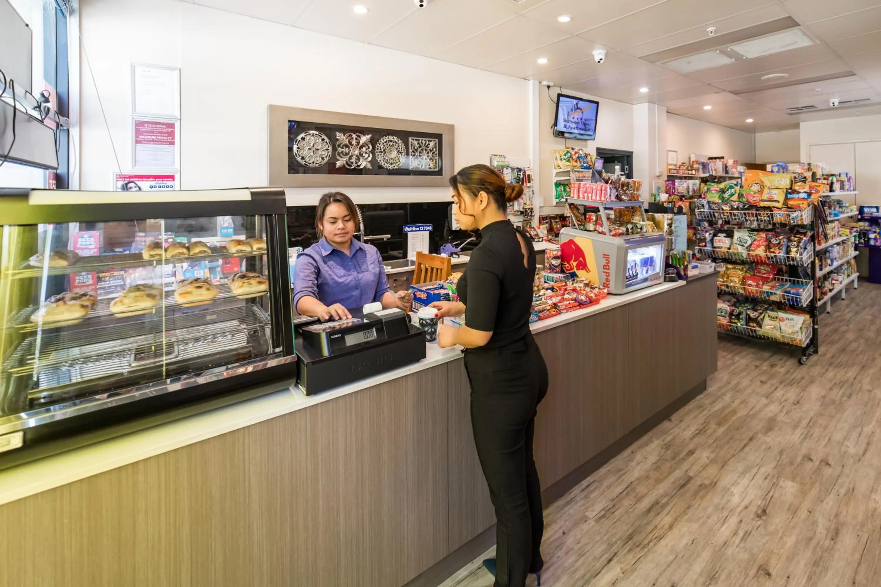 Supermarket/grocery shop in Starwest Apartments Alderney On Hay