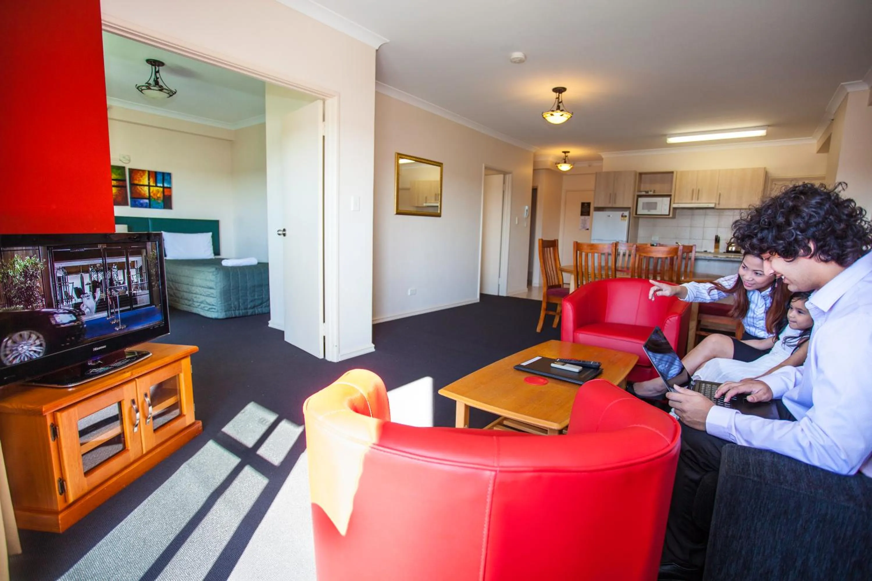 Dining area in Starwest Apartments Alderney On Hay