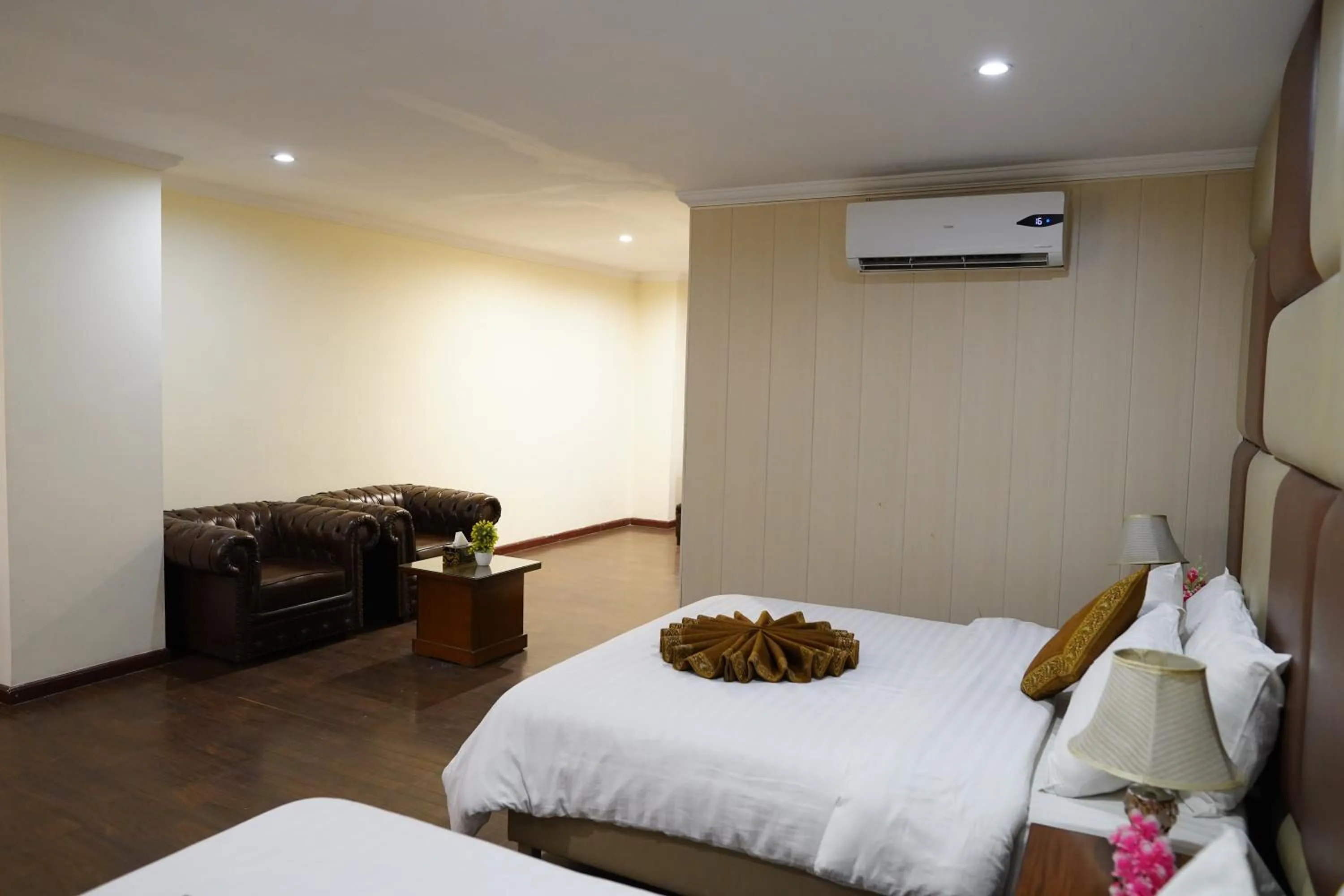 Grand Millennium Hotel