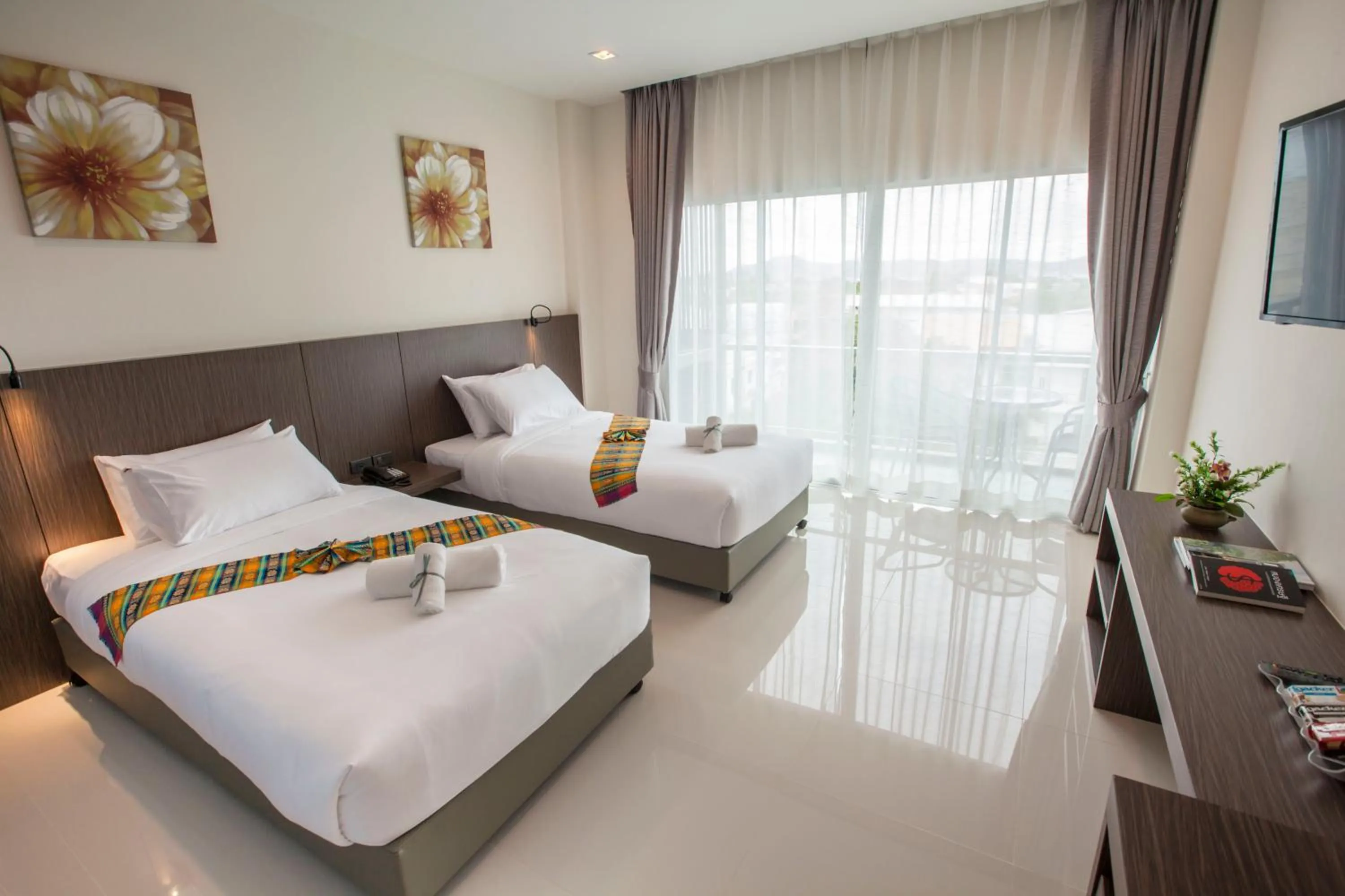 Bedroom, Bed in The Elysium Residence - SHA Extra Plus