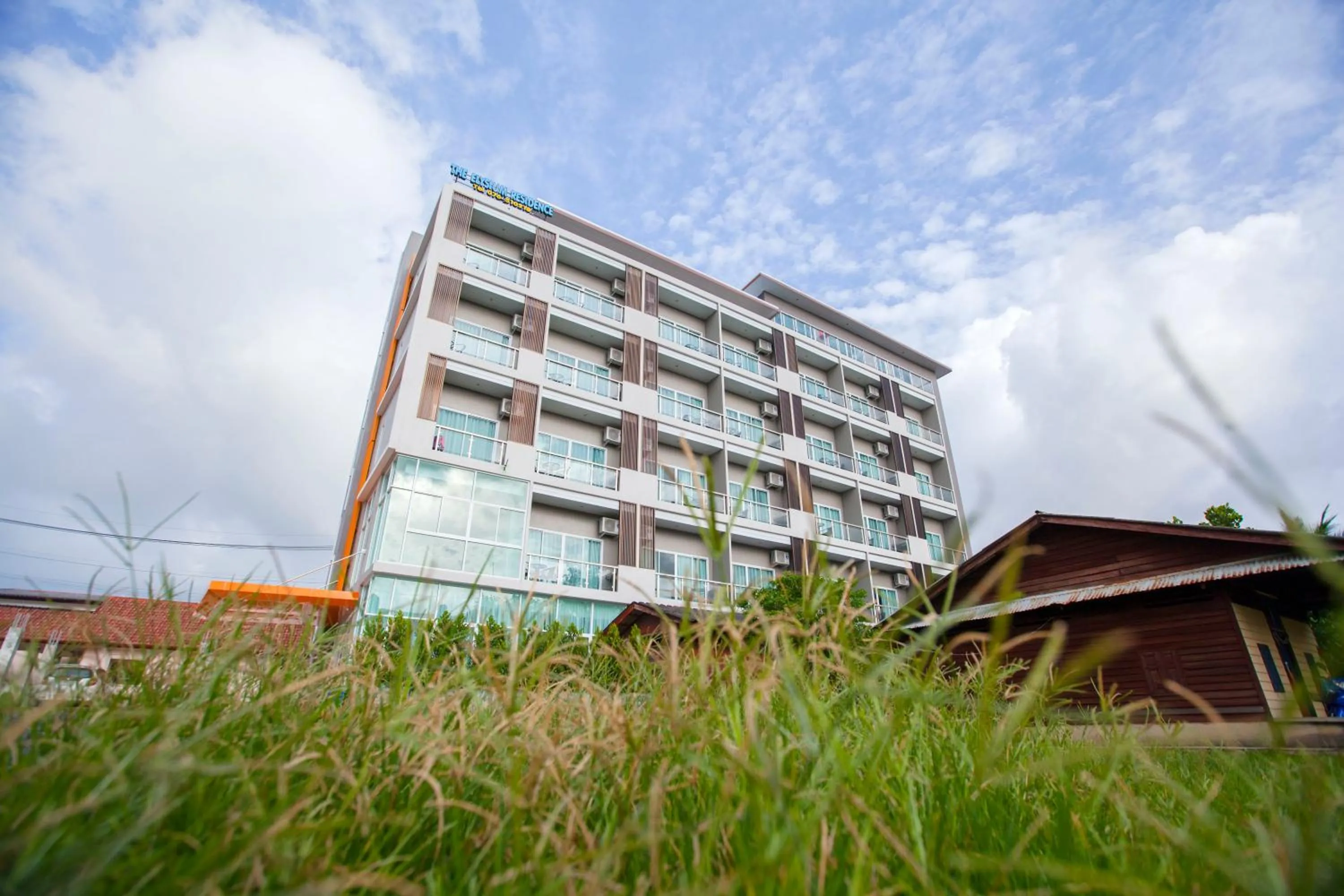 Property building in The Elysium Residence - SHA Extra Plus