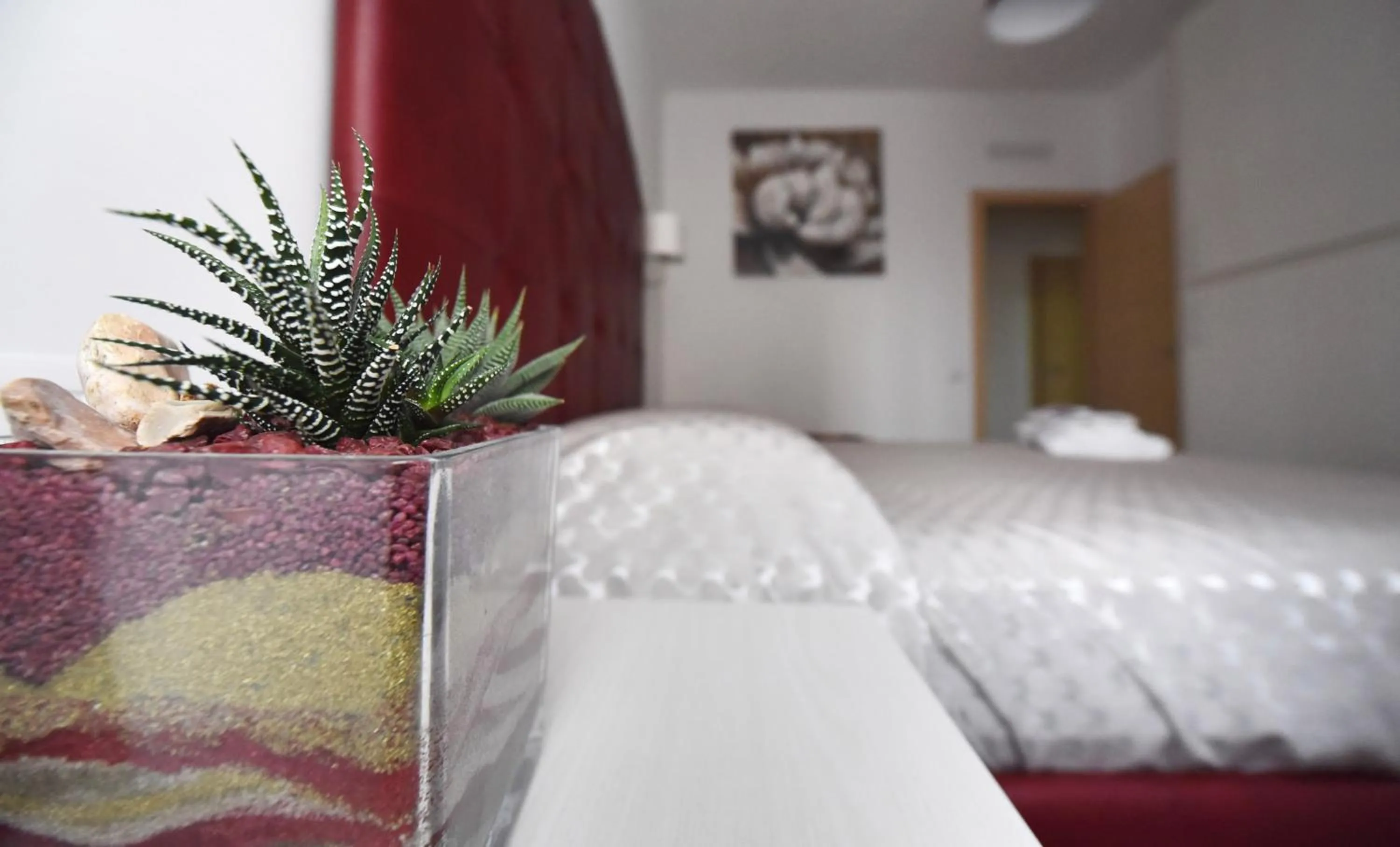 Decorative detail, Bed in BeB Pignatelli Affittacamere