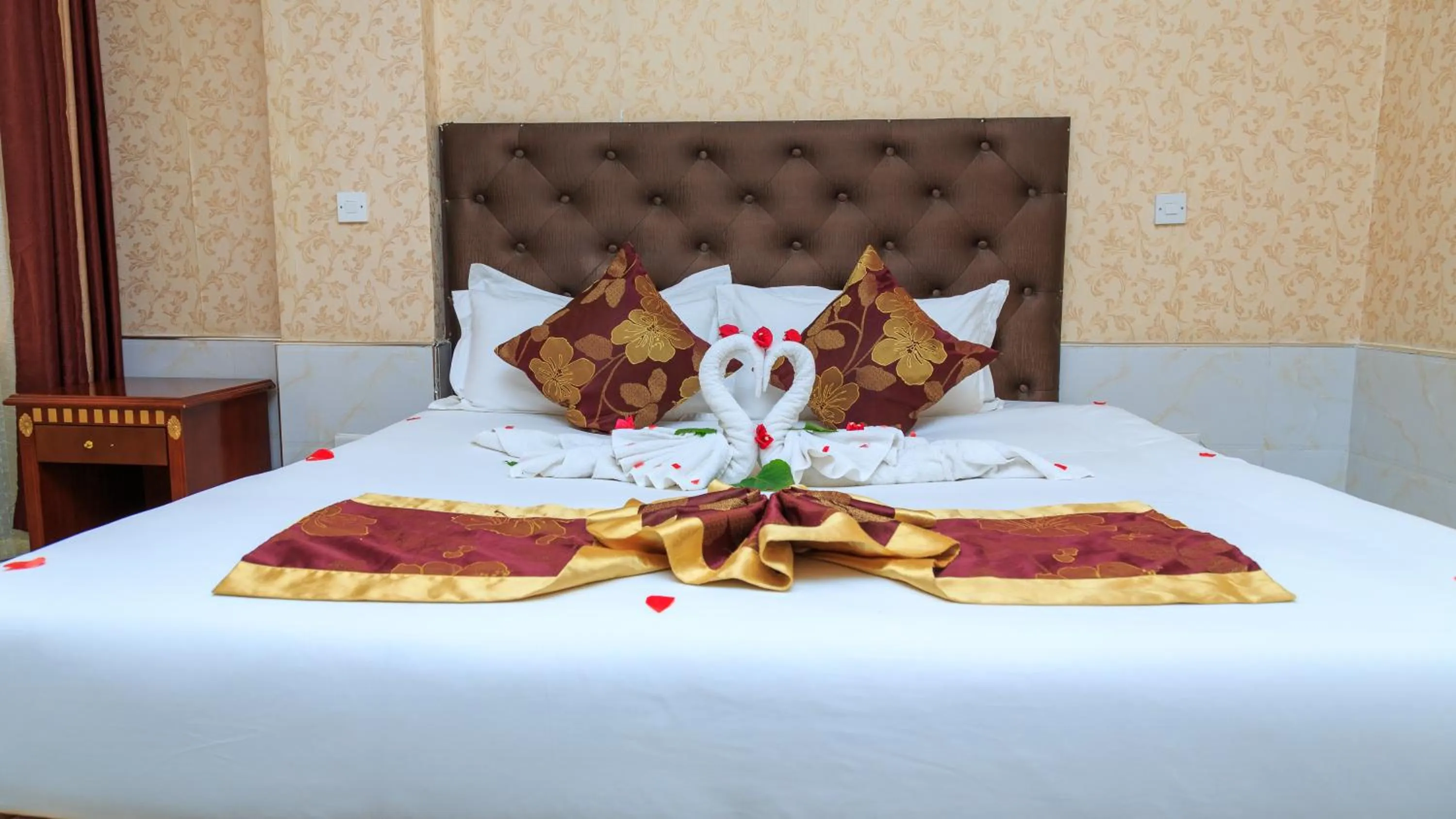 Bed in Easy Hotel Kenya