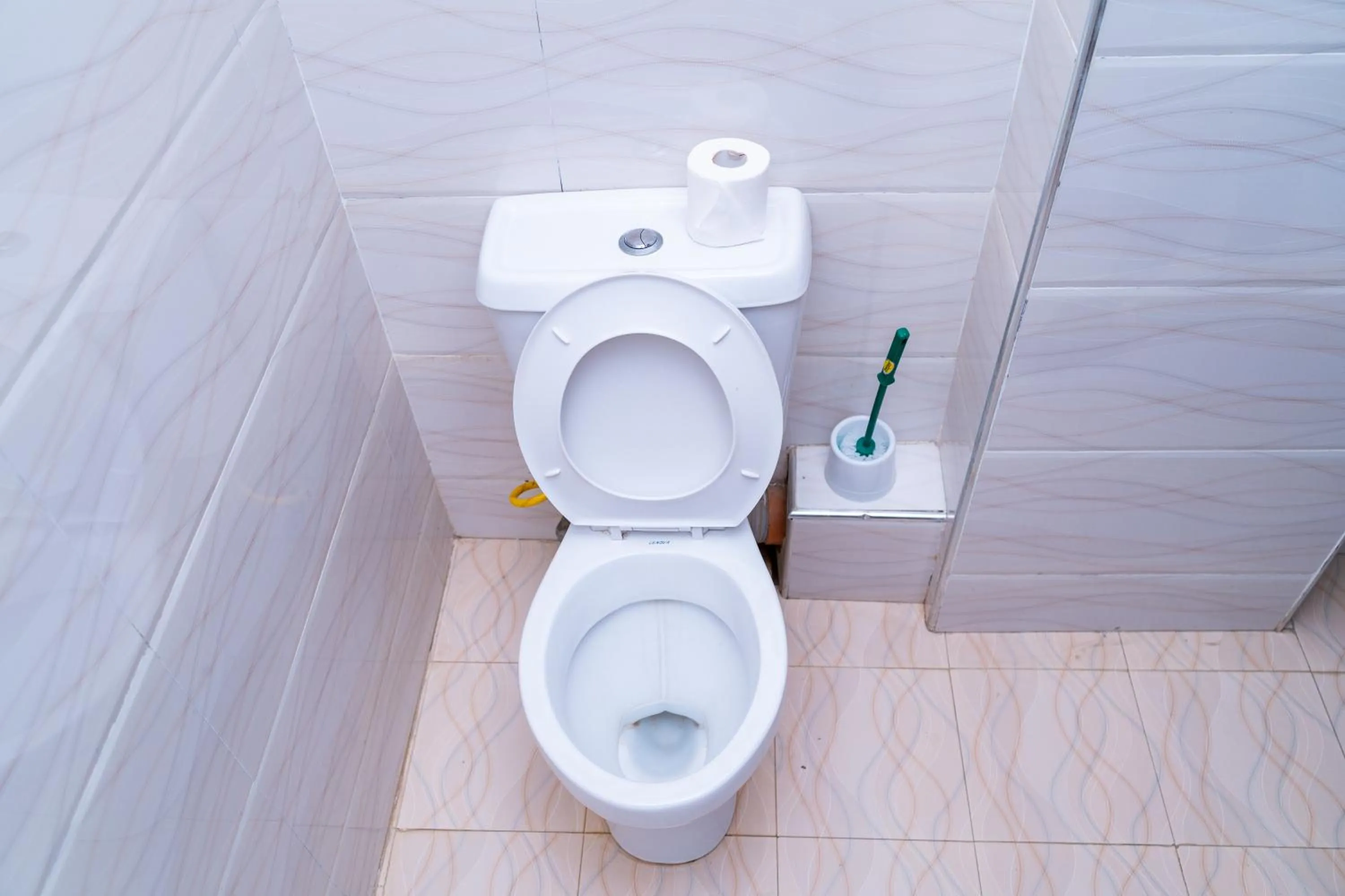 Toilet in Easy Hotel Kenya