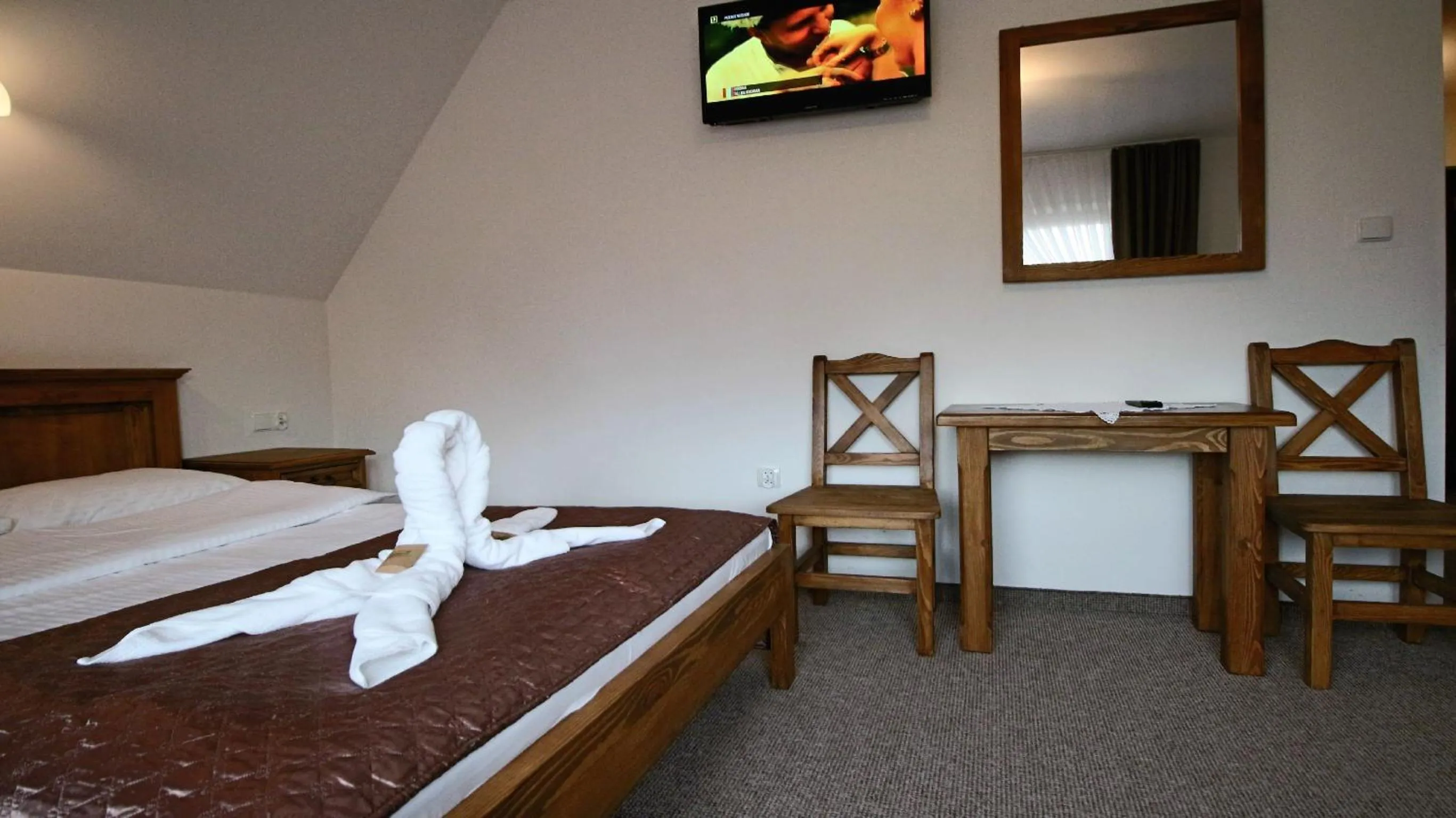 Photo of the whole room, Bed in Willa Lichajówka