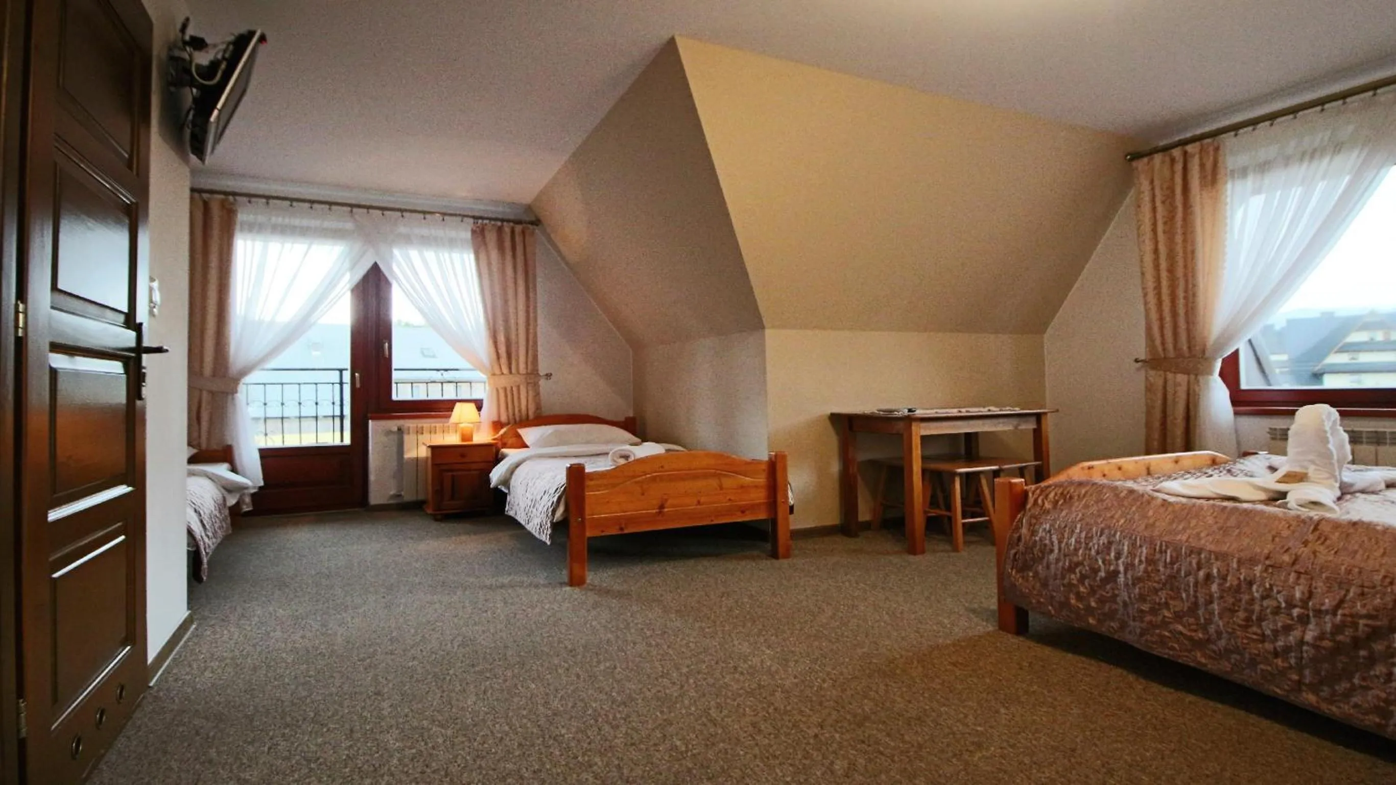 Photo of the whole room, Bed in Willa Lichajówka