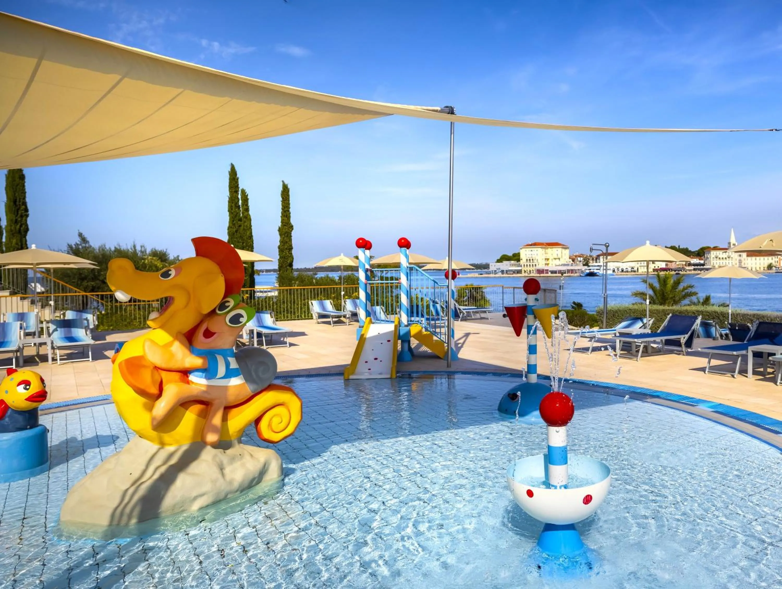 Swimming pool in Isabella Island Hotel & Villas, Valamar Collection