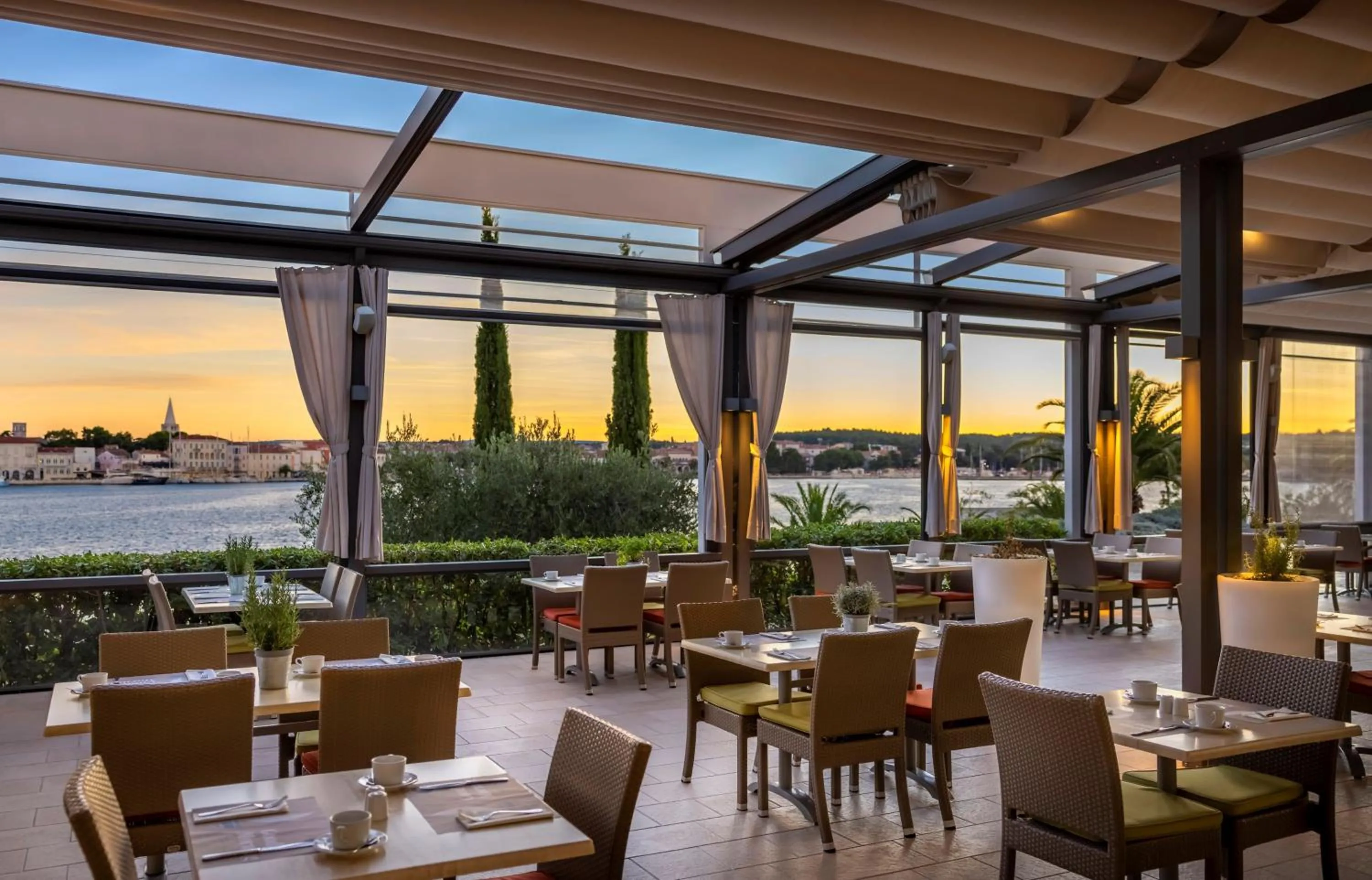 Restaurant/places to eat in Isabella Island Hotel & Villas, Valamar Collection