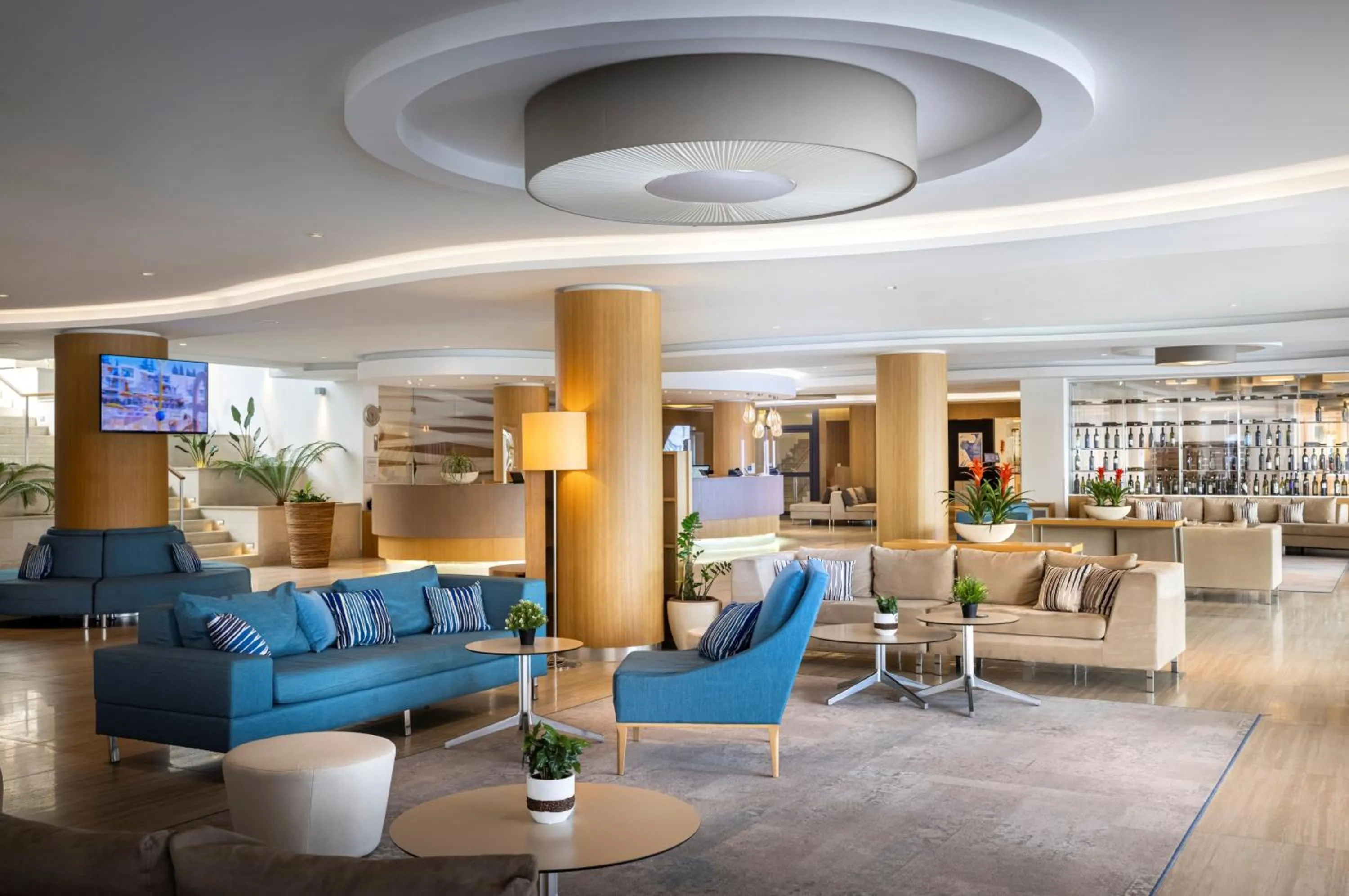 Lobby or reception in Isabella Island Hotel & Villas, Valamar Collection