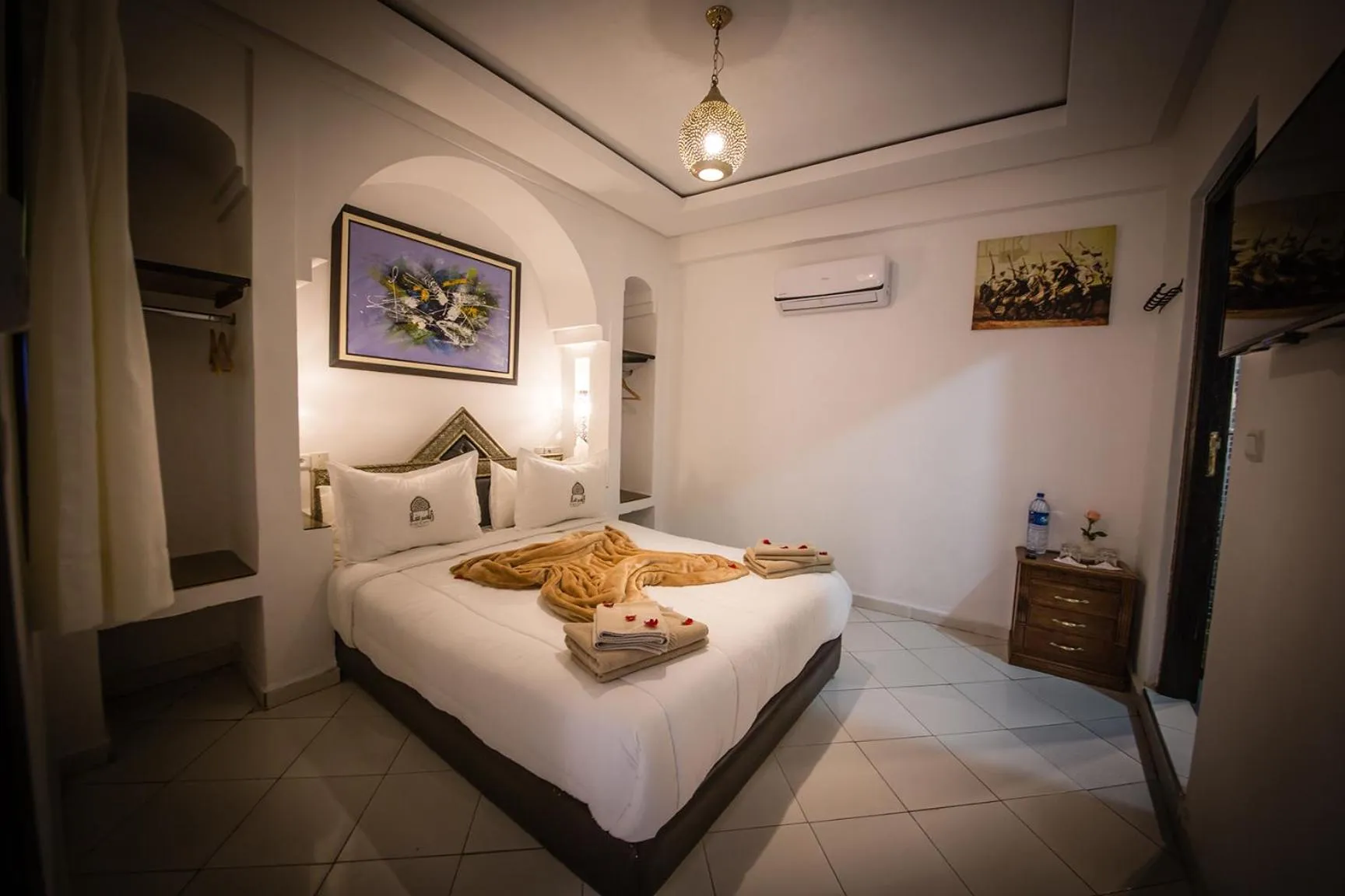 Photo of the whole room, Bed in Riad Challa Hotel & Spa