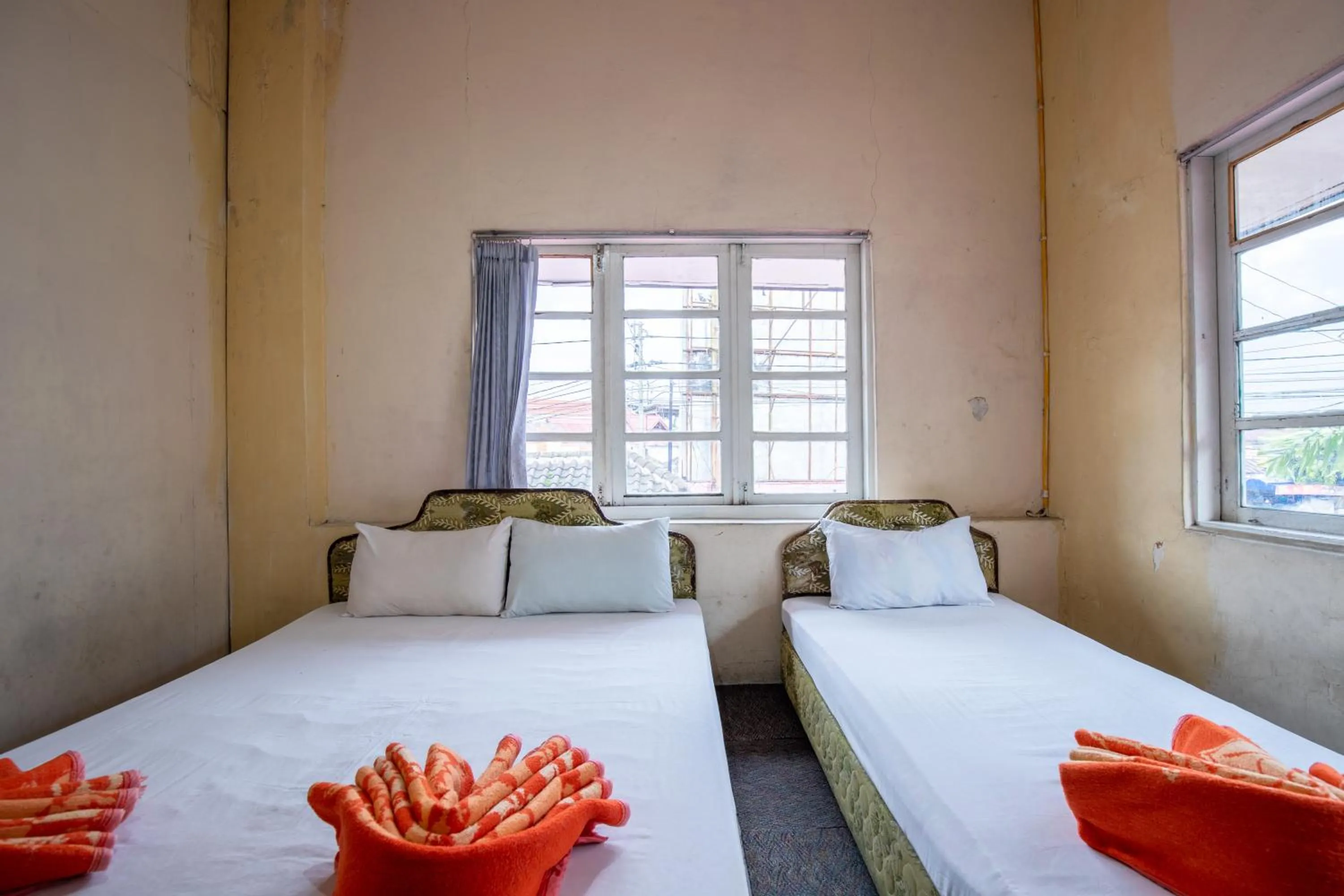 Bed in Hotel Jogja Bukittinggi