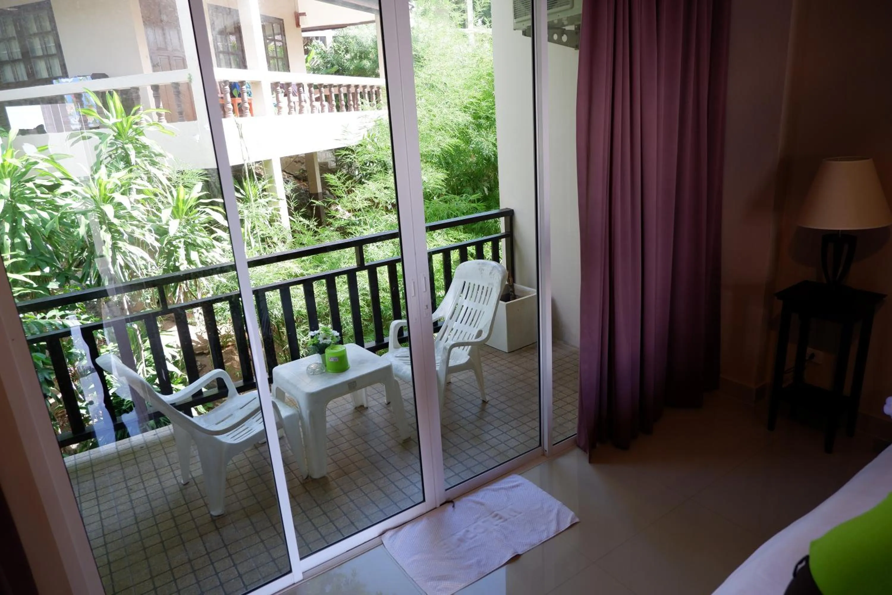 Balcony/Terrace in Kata Beachwalk Hotel and Bungalows