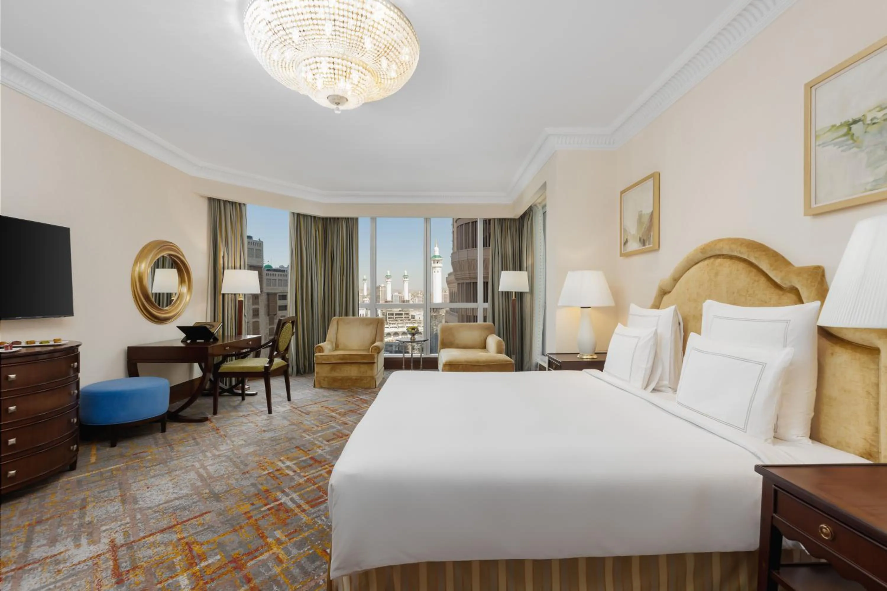 Bed in Swissotel Al Maqam Makkah