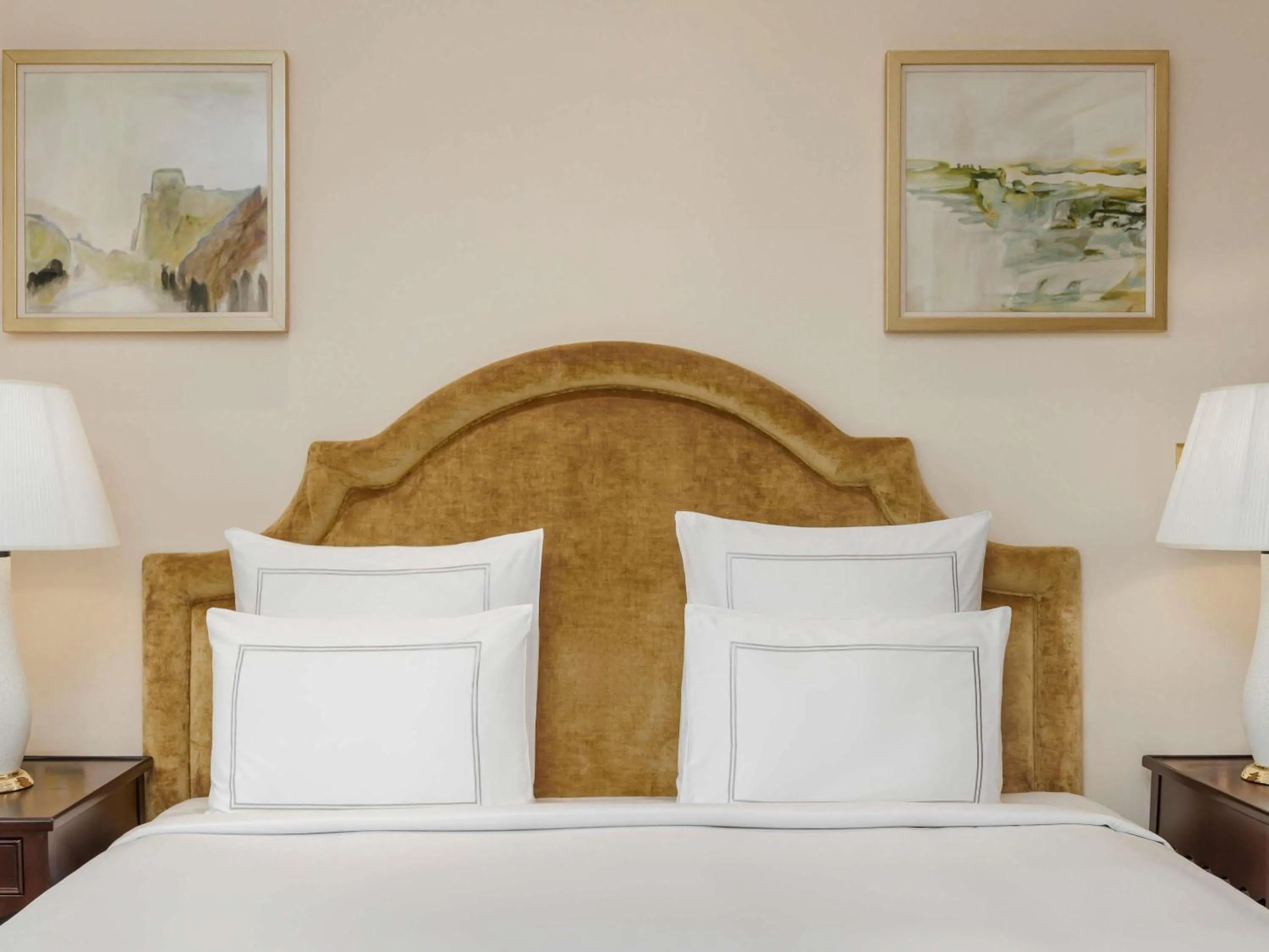 Bedroom, Bed in Swissotel Al Maqam Makkah