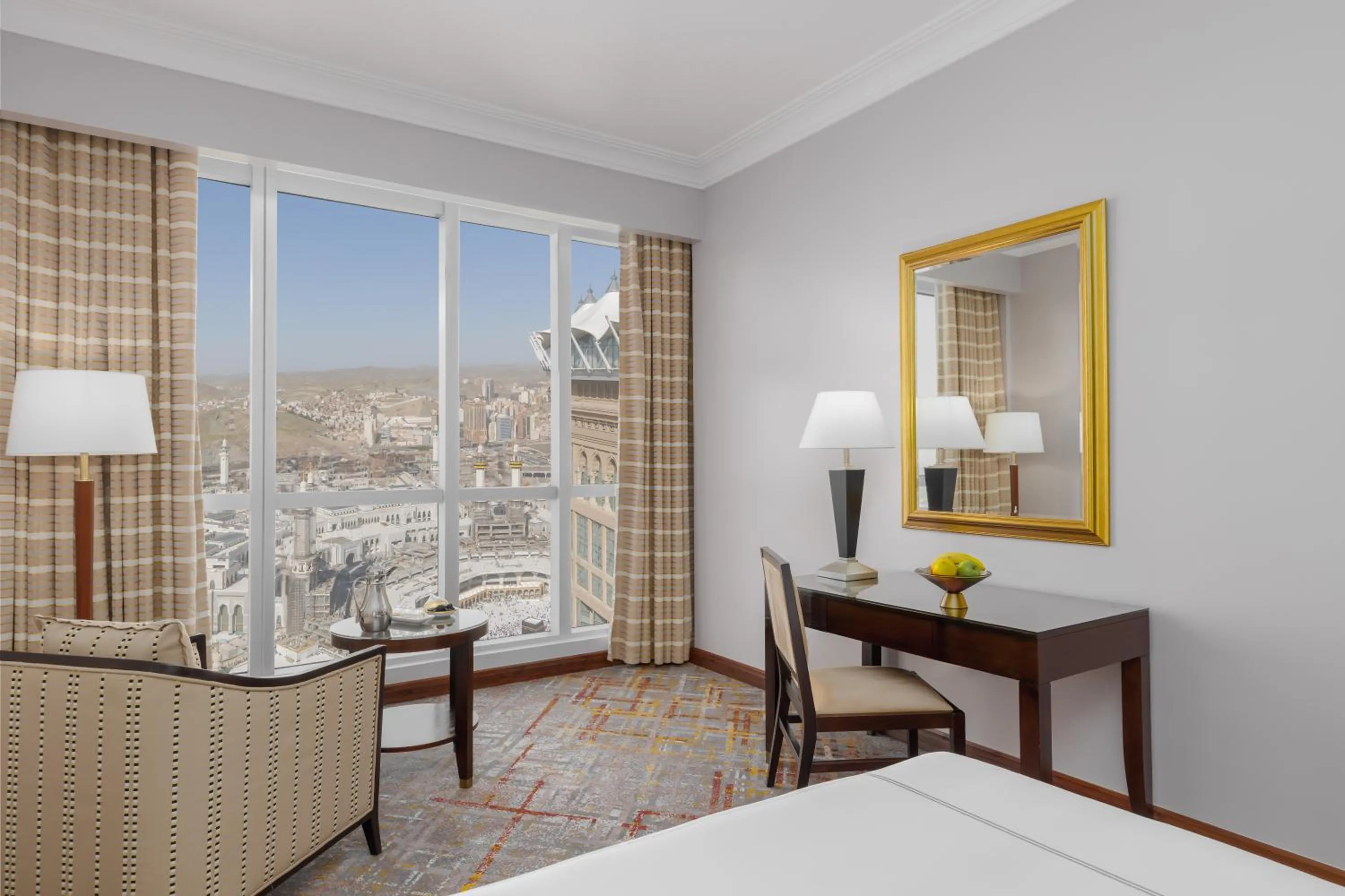View (from property/room), Bed in Swissotel Al Maqam Makkah