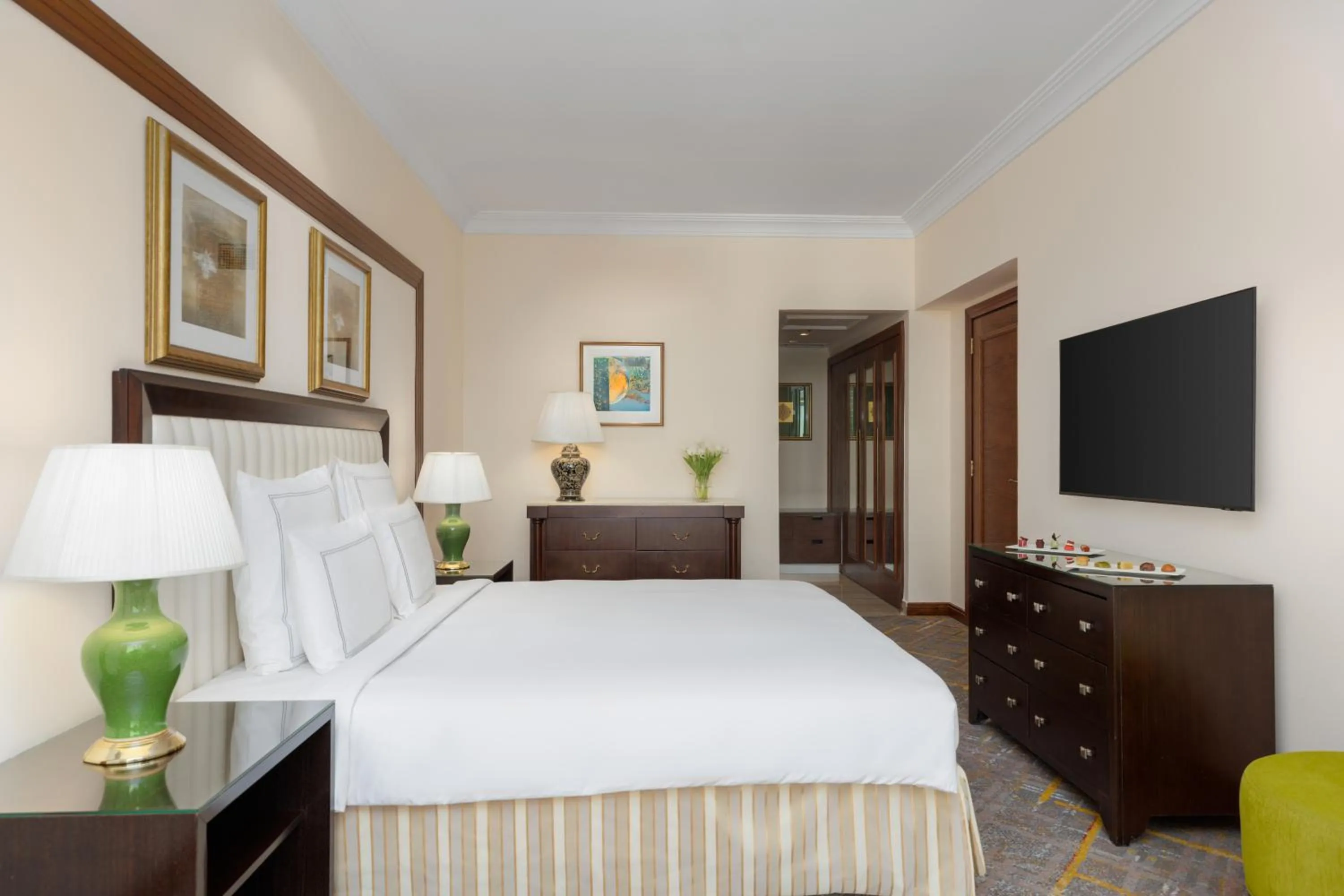 Bedroom, Bed in Swissotel Al Maqam Makkah