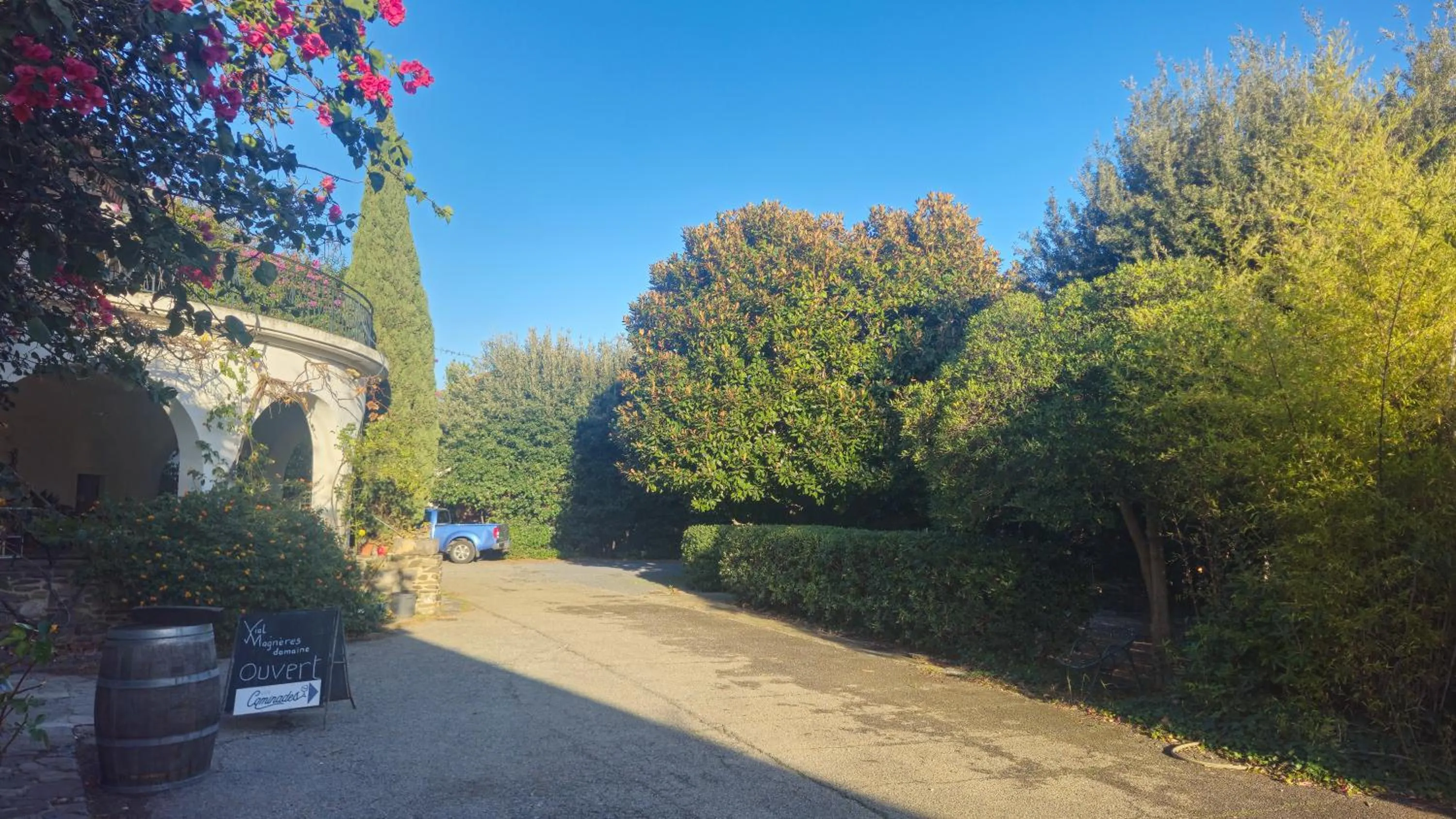 Property building in Le Clos Saint André