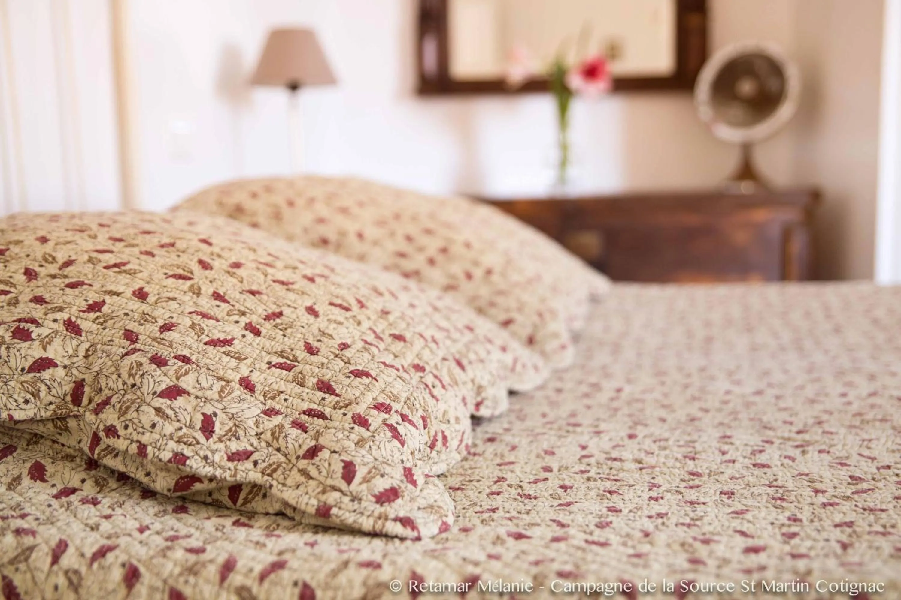 Property building in Campagne de la source St Martin B&B