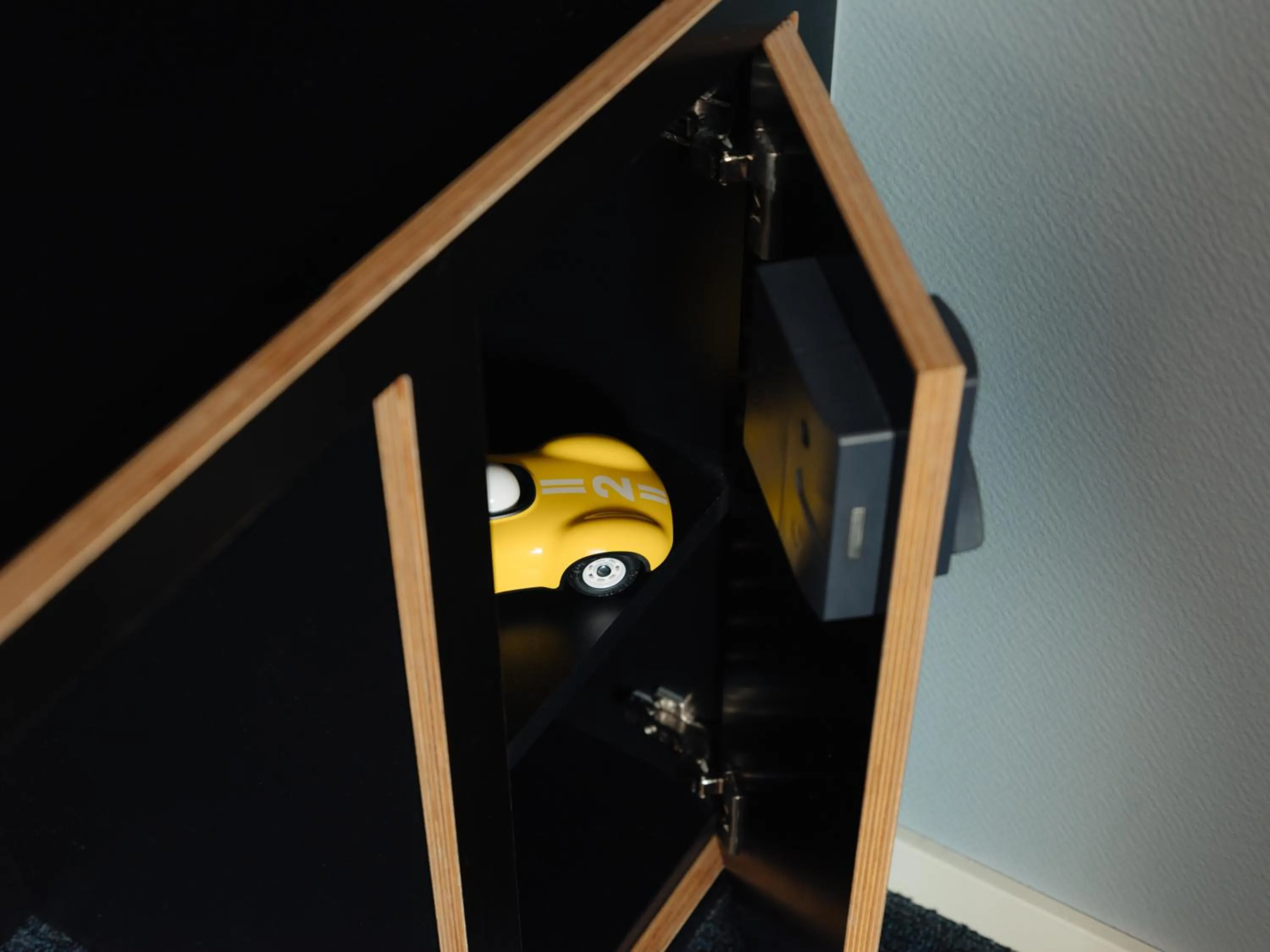 safe in Conscious Hotel The Tire Station