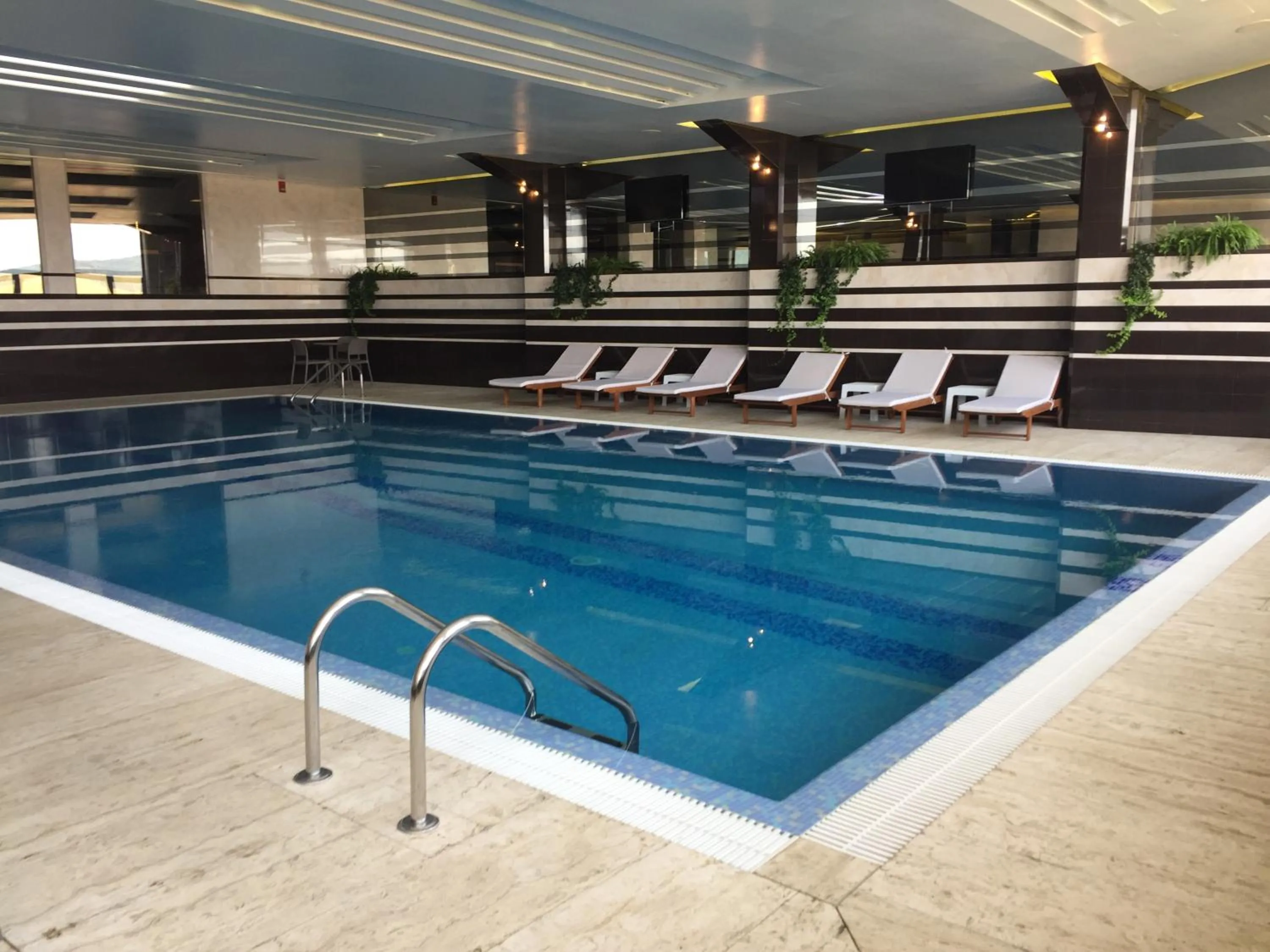 Spa and wellness centre/facilities in Hotel International Prishtina & Spa