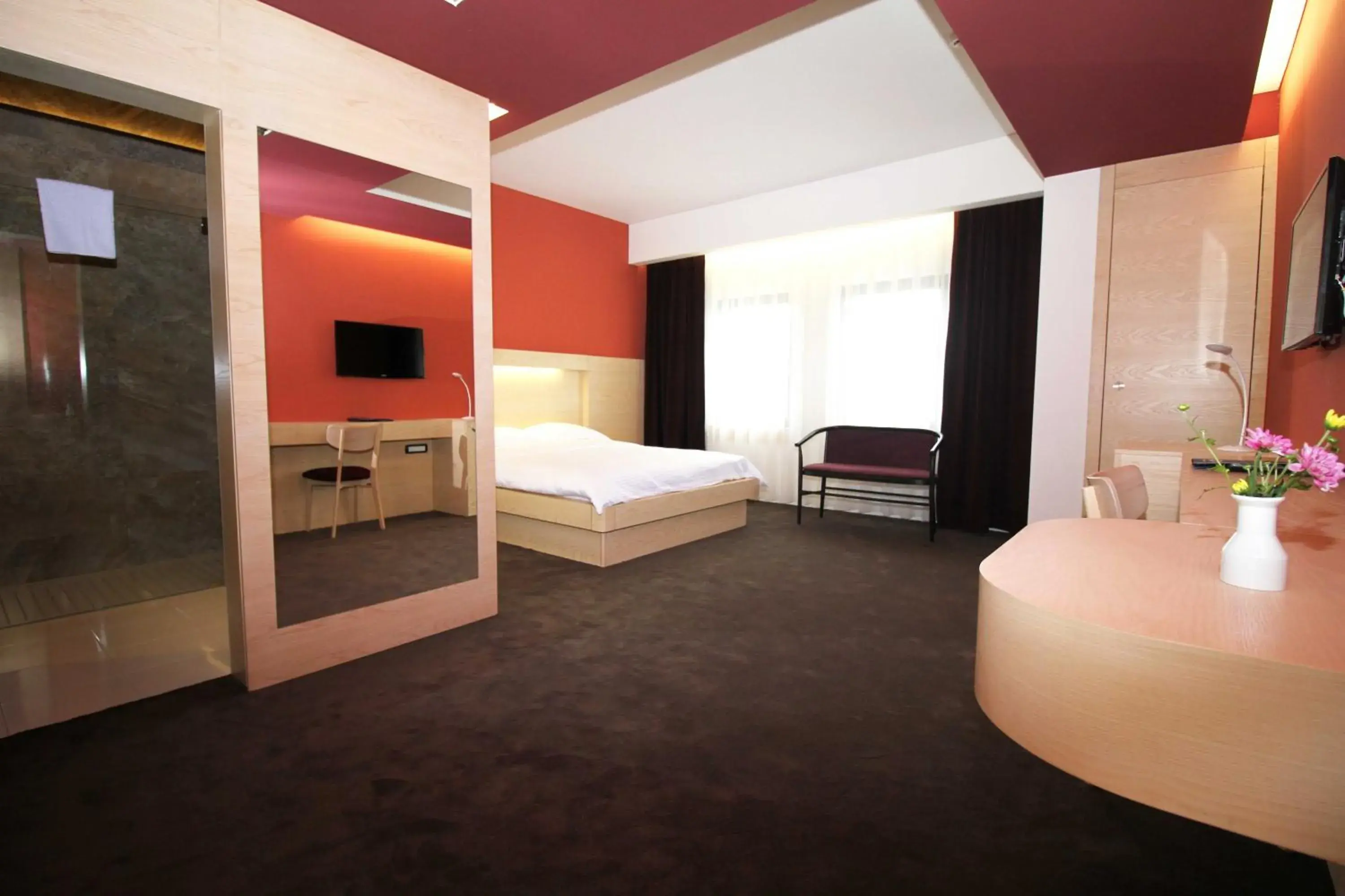 Superior Double Room - single occupancy in Hotel International Prishtina & Spa Superior Double Room - single occupancy in Hotel International Prishtina & Spa