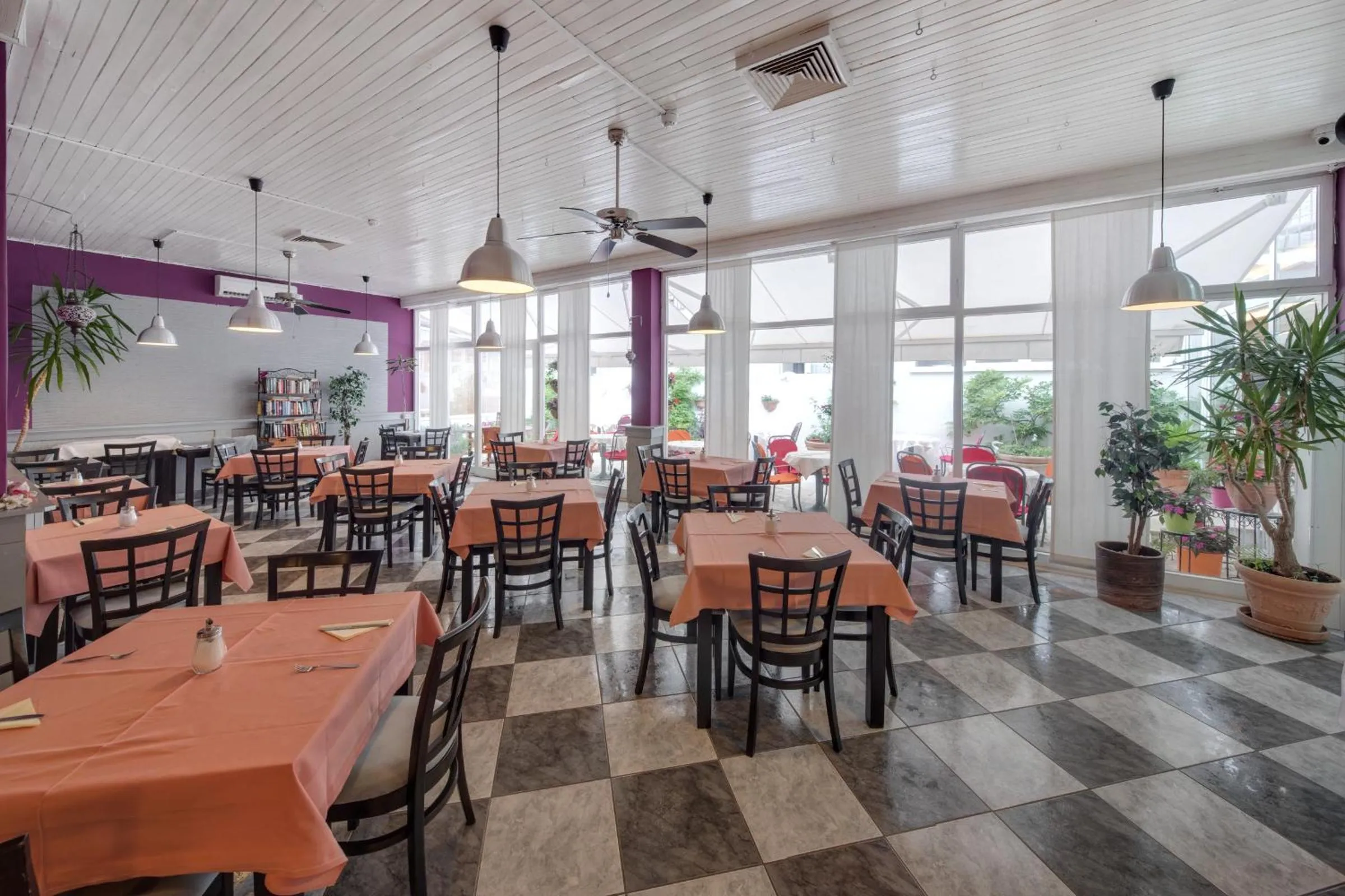 Restaurant/places to eat in Hotel Villa Adriatica - Adults Only