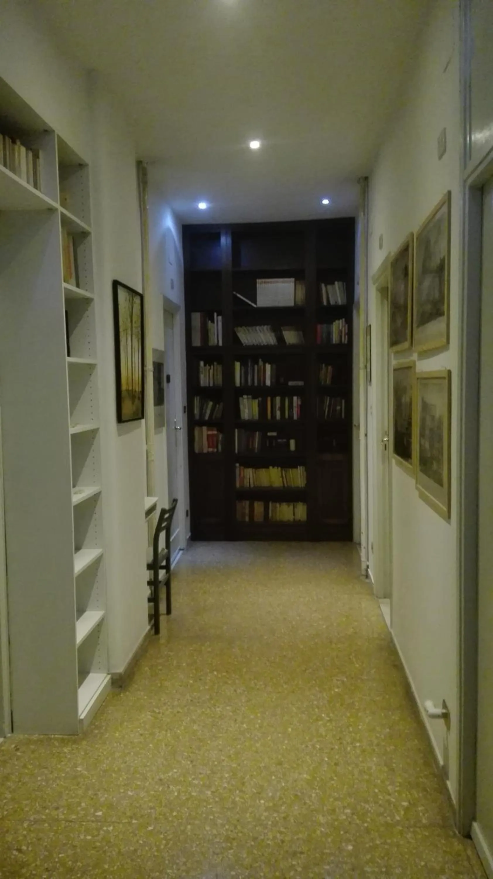 Facade/entrance in Elion