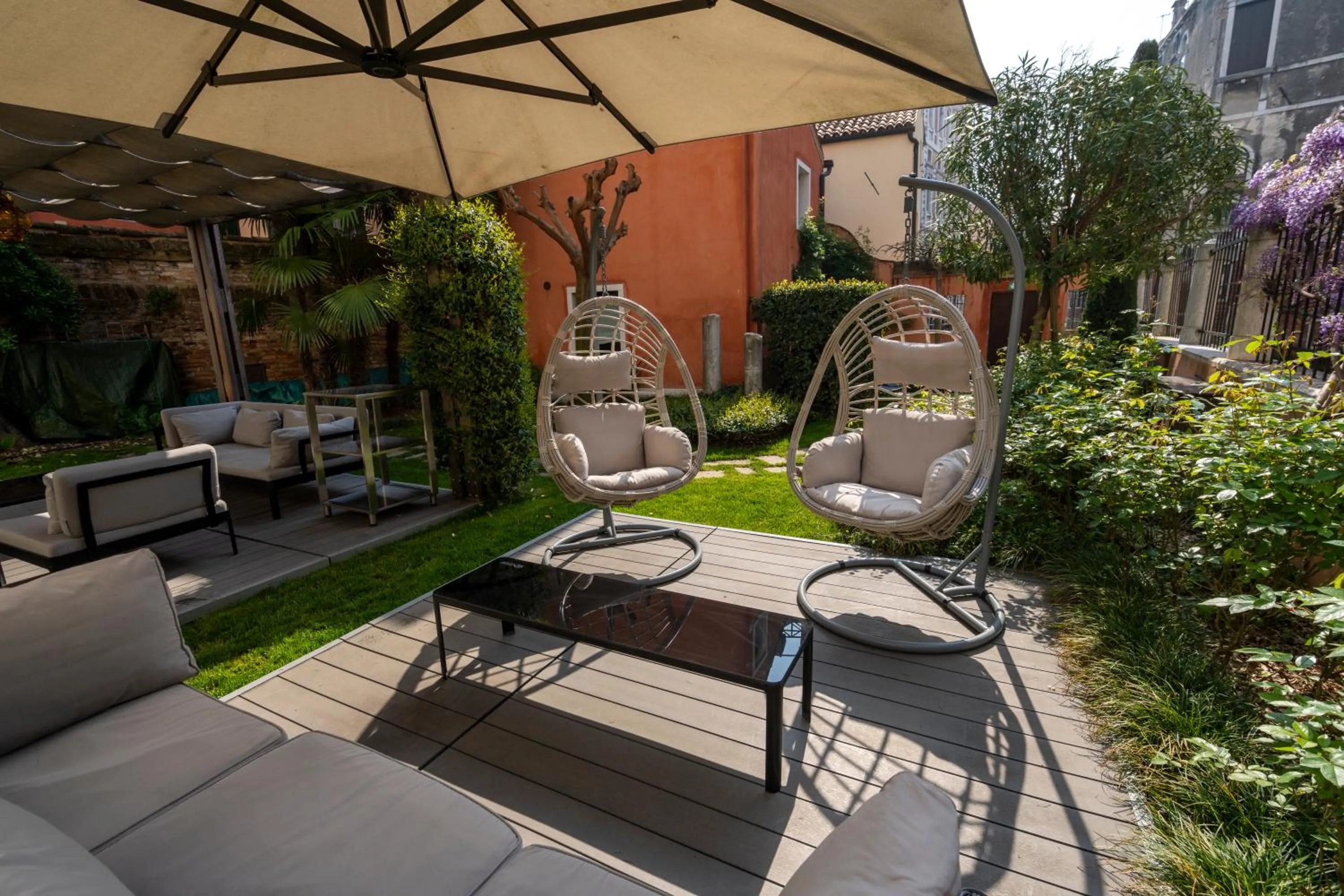 Garden in Palazzo Morosini Degli Spezieri - Lifestyle Apartments