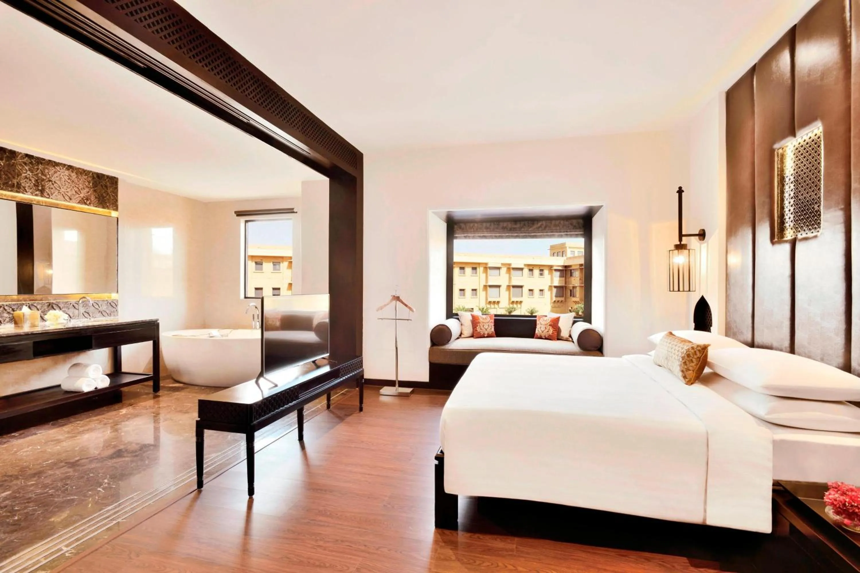 Bedroom, Bed in Jaisalmer Marriott Resort & Spa