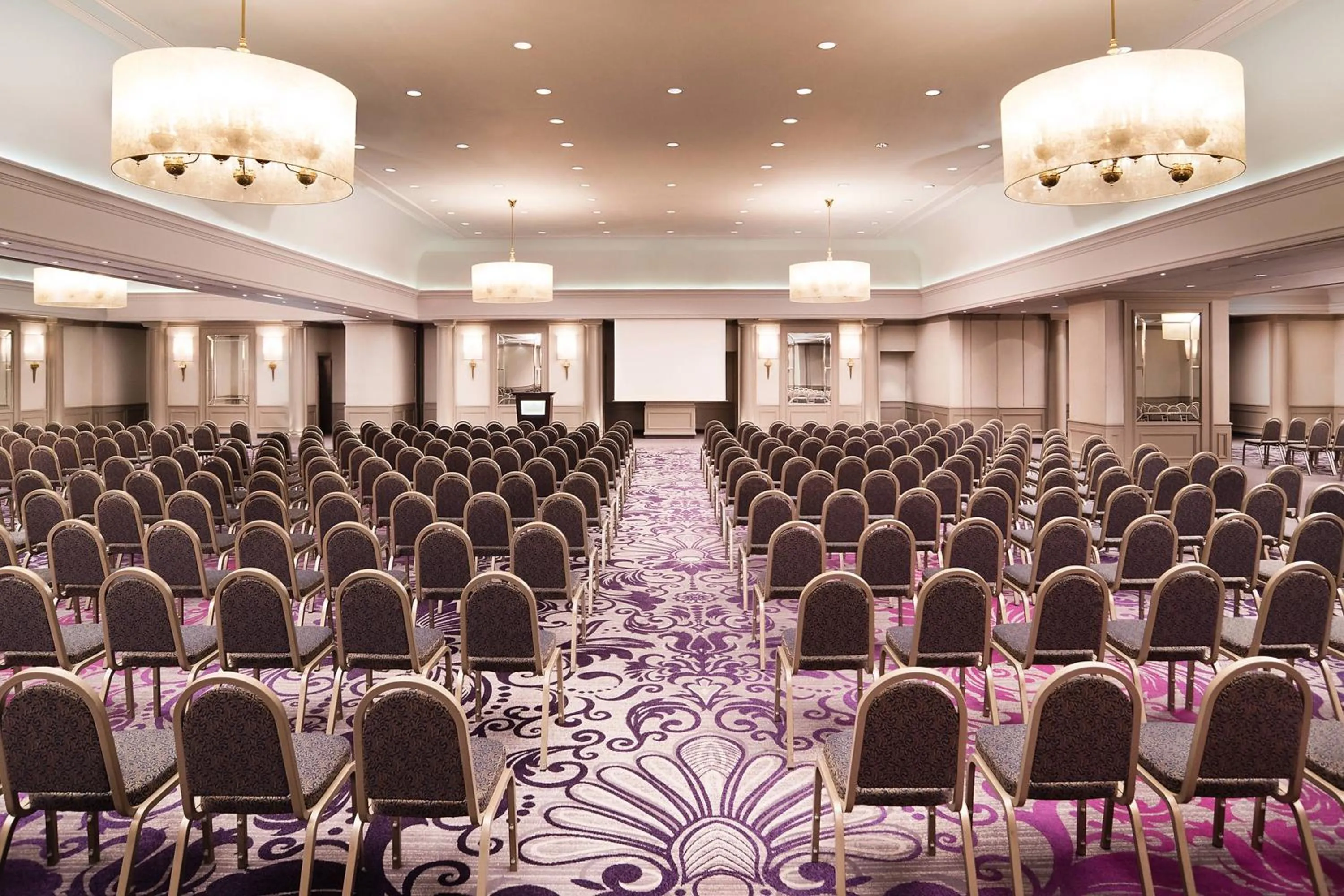 Entertainment in Sheraton Zagreb Hotel