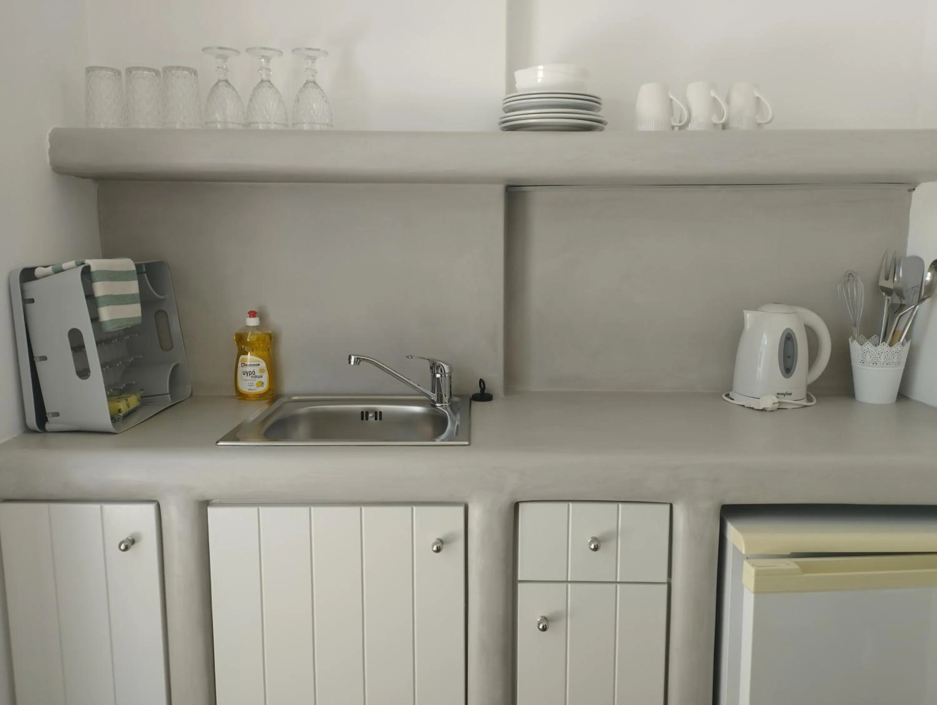 Kitchen or kitchenette in Marisini Sea View