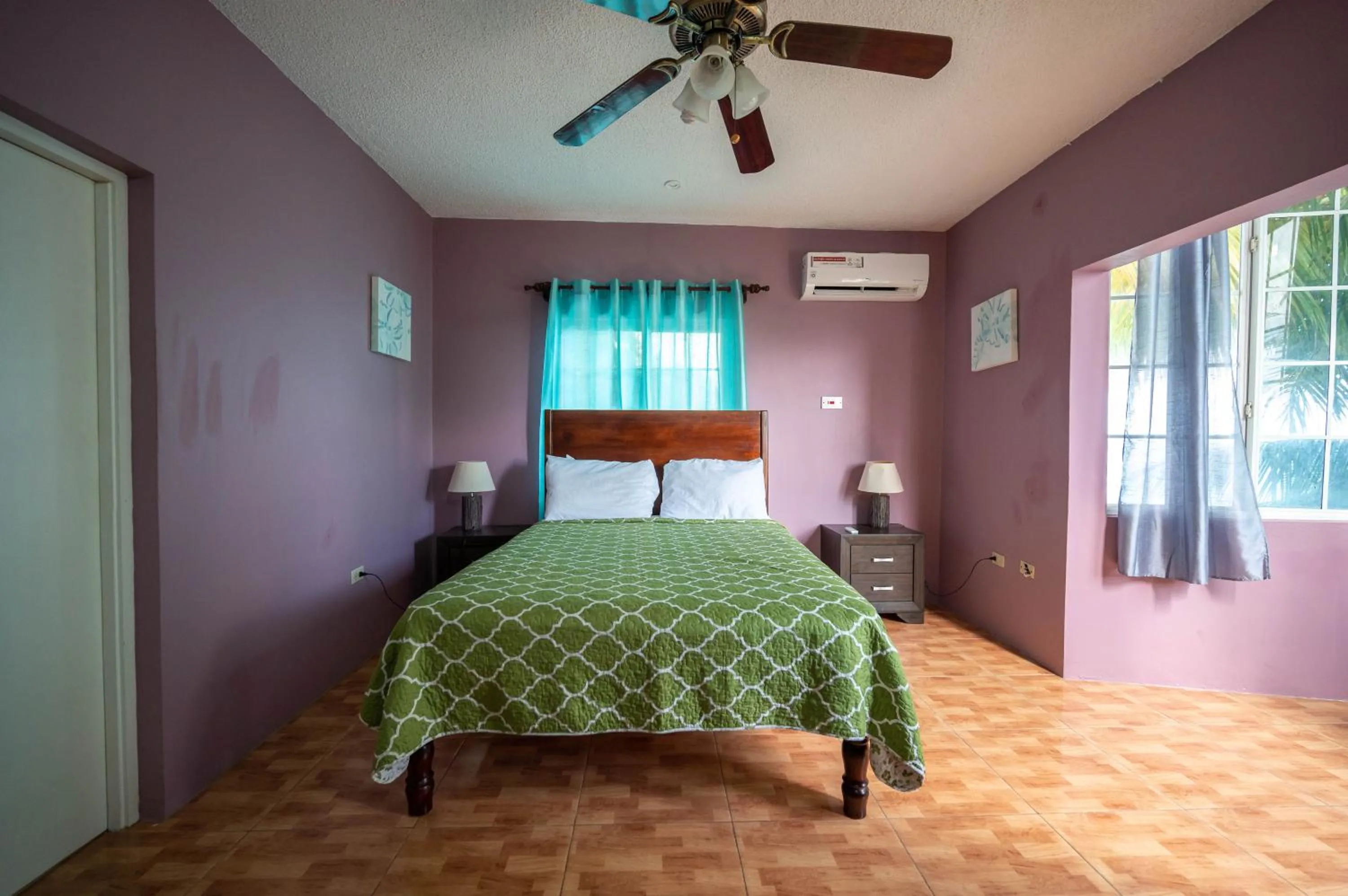 Bed in Chrisann's Beach Resort