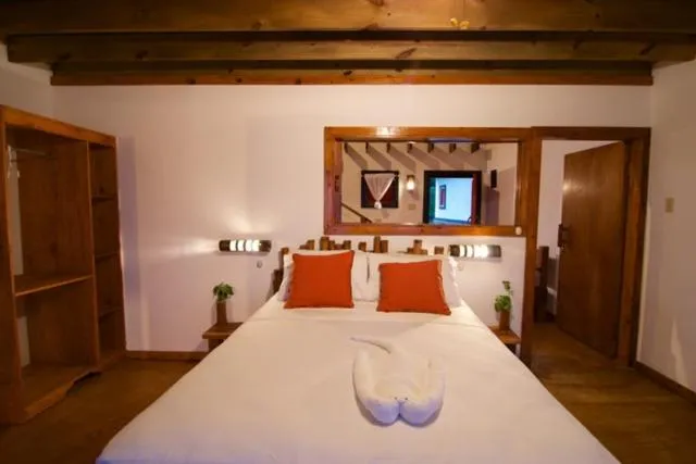 Bed in The Sea Cliff Hotel Resort & Spa