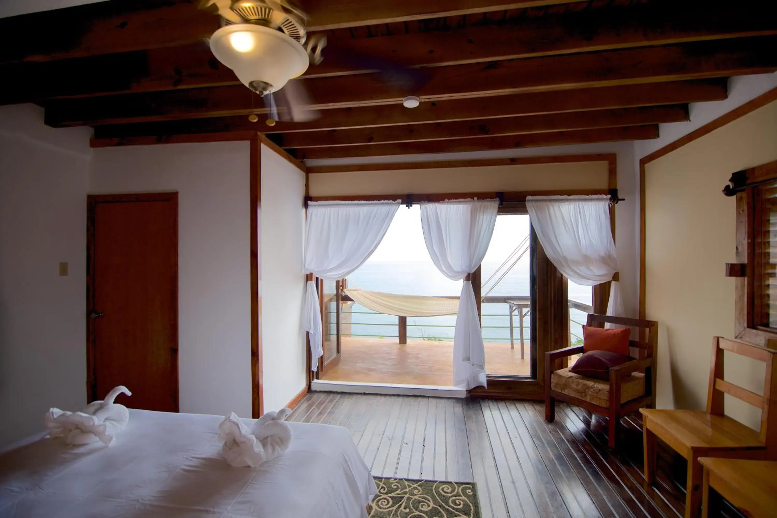 Junior Suite with Ocean View in The Sea Cliff Hotel Resort & Spa Junior Suite with Ocean View in The Sea Cliff Hotel Resort & Spa