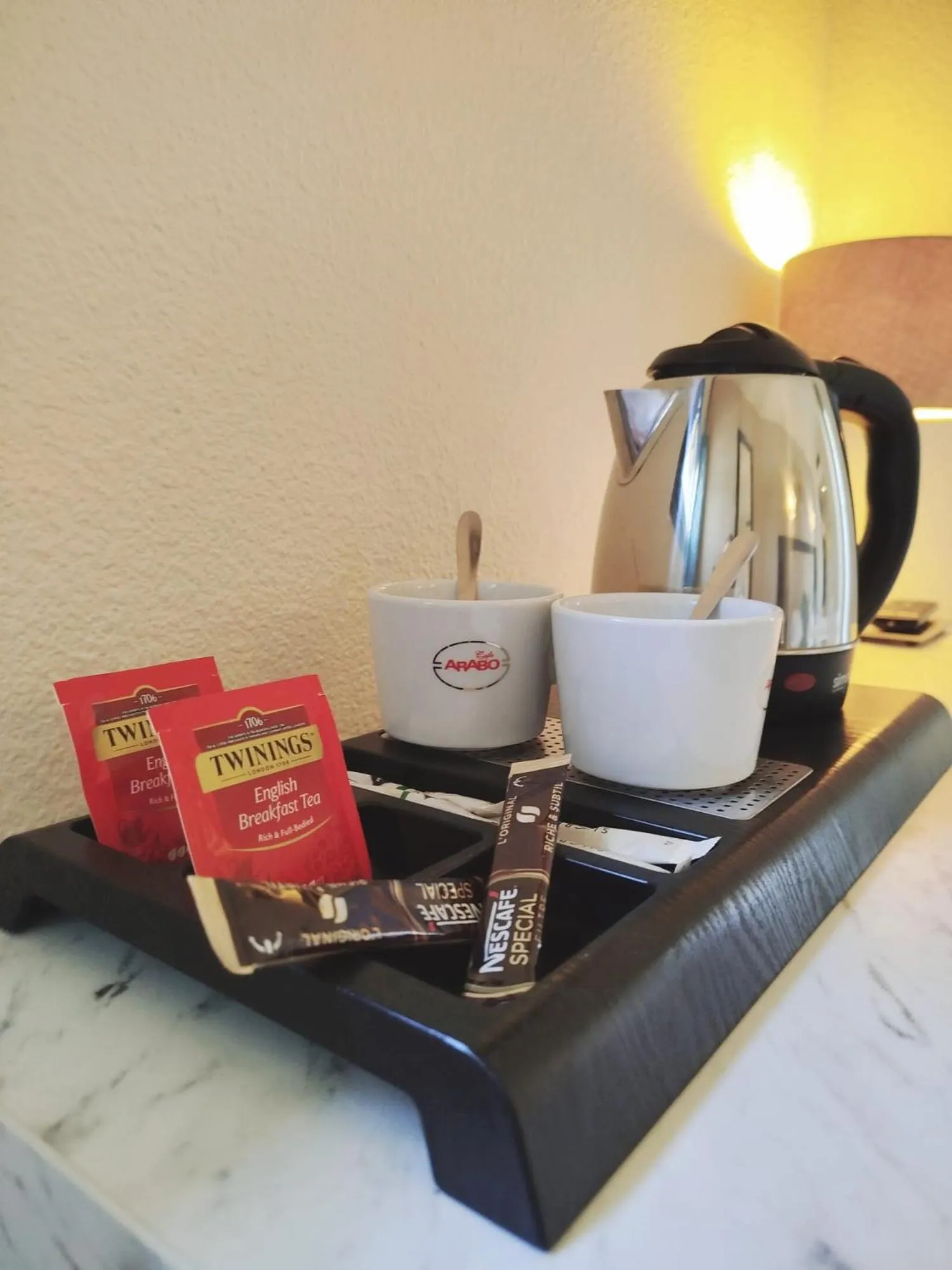 Coffee/tea facilities in Hôtel Le Collier