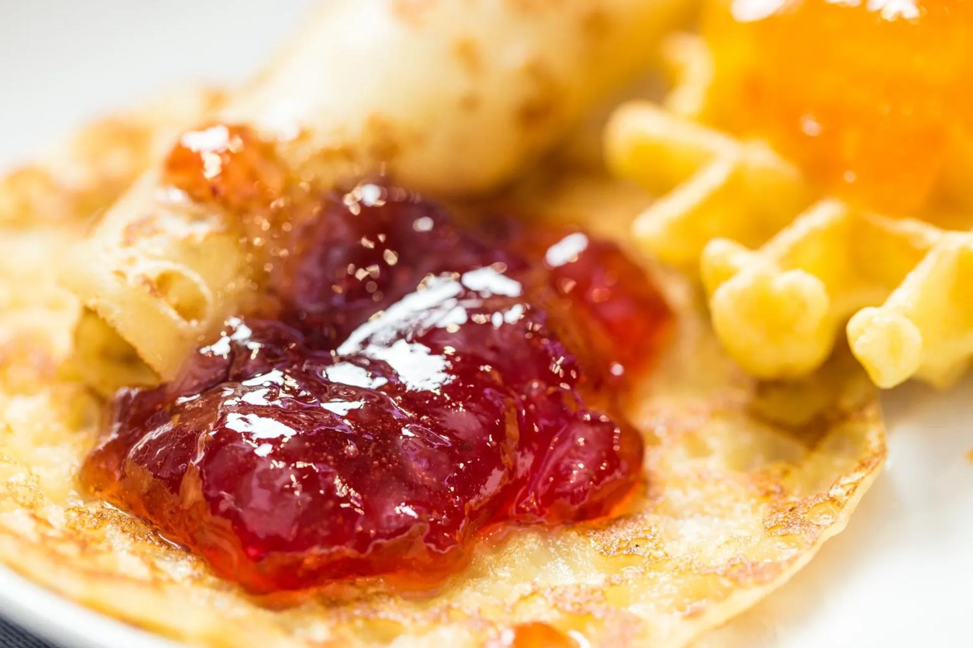 Continental breakfast in Empire Lisbon Hotel