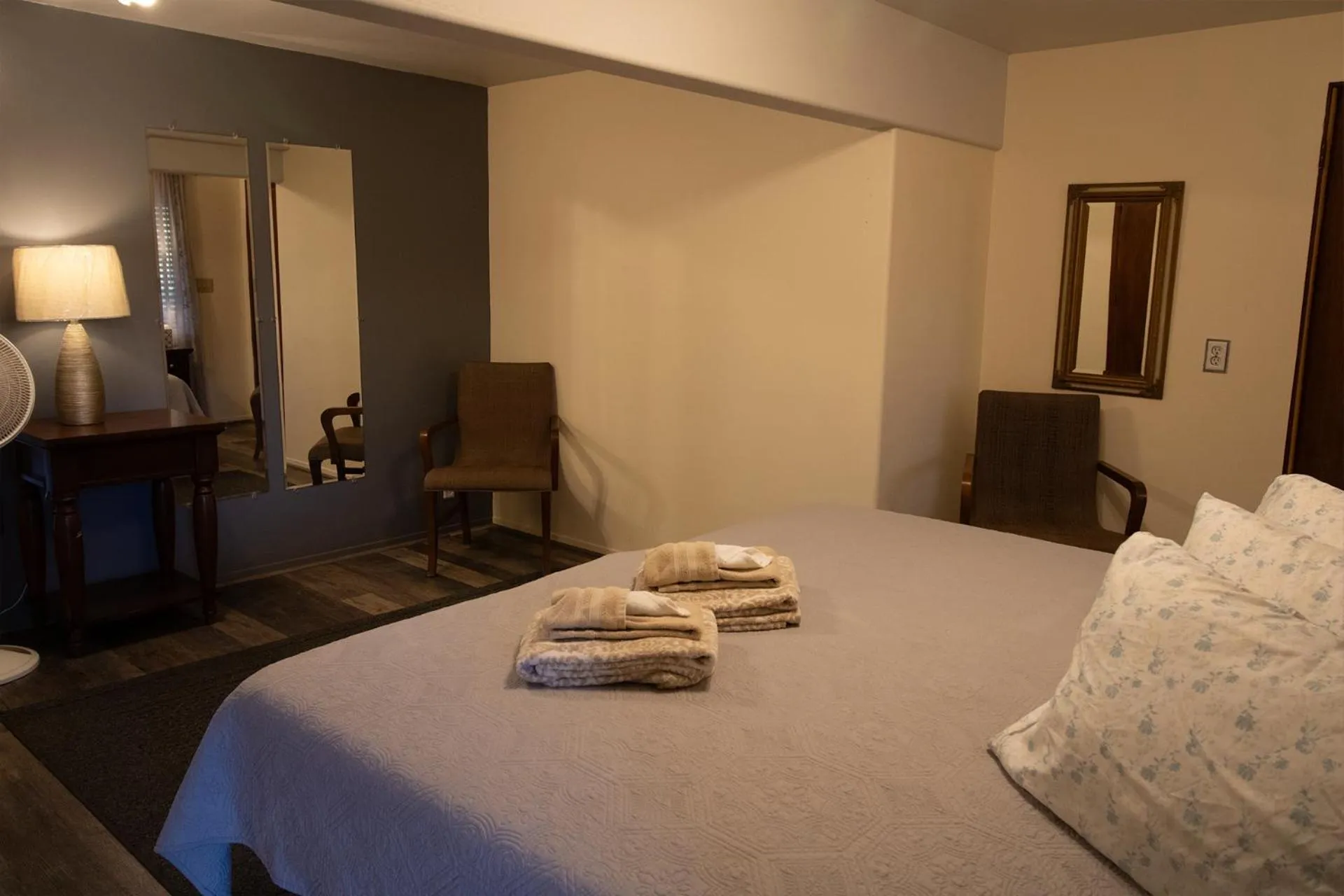 Bed in Hawaii Island Resort