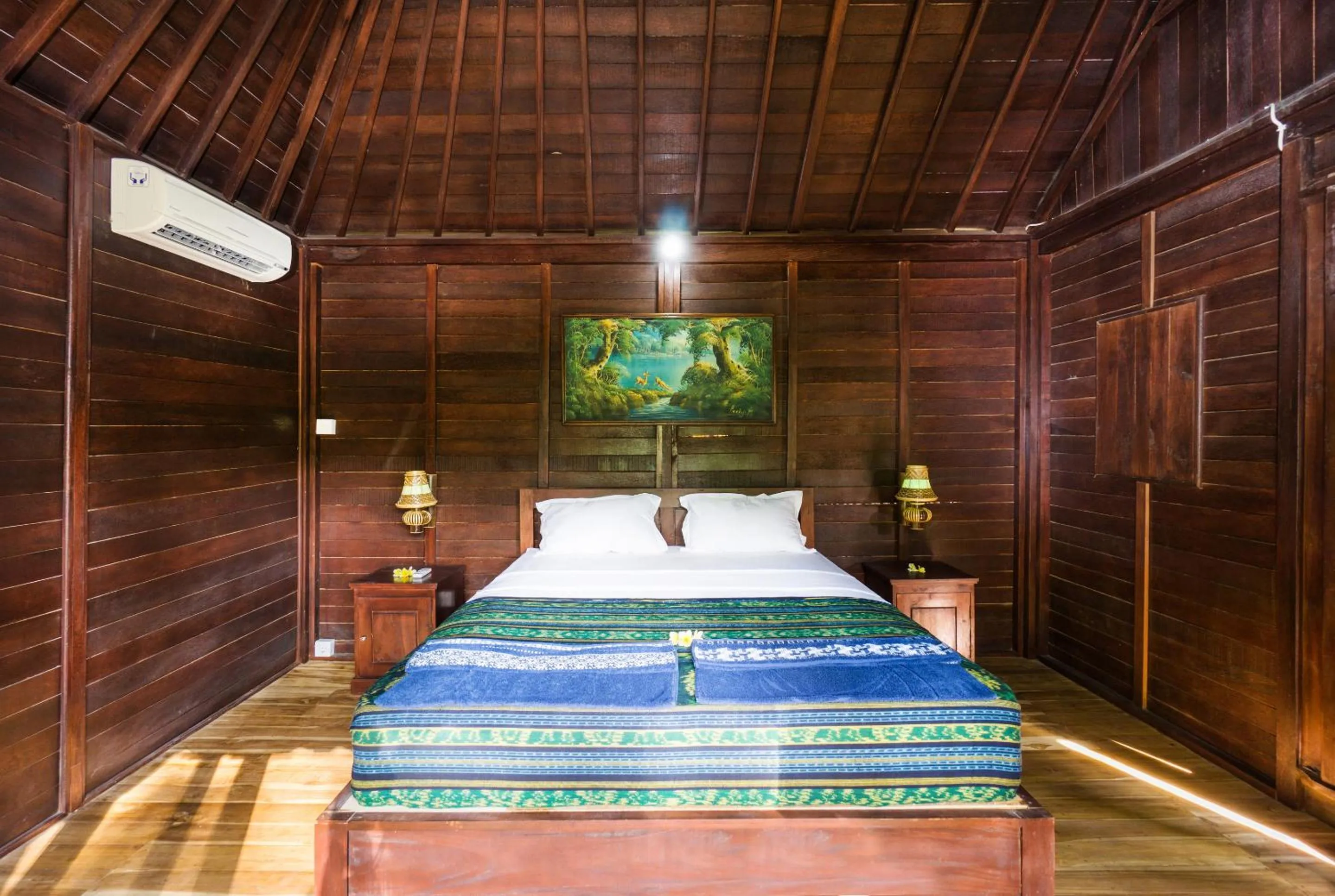 Bed in Lembongan Bagus Villa