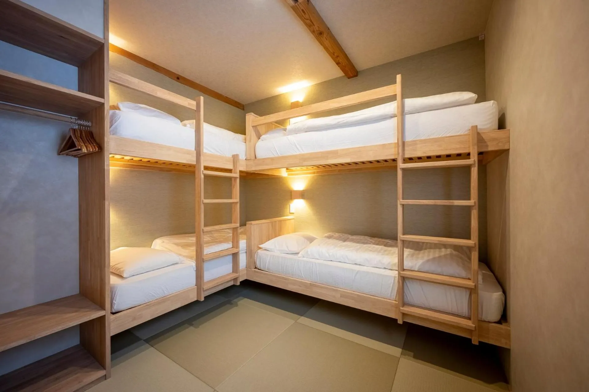 Bedroom, Bed in Tanuki Nozawa