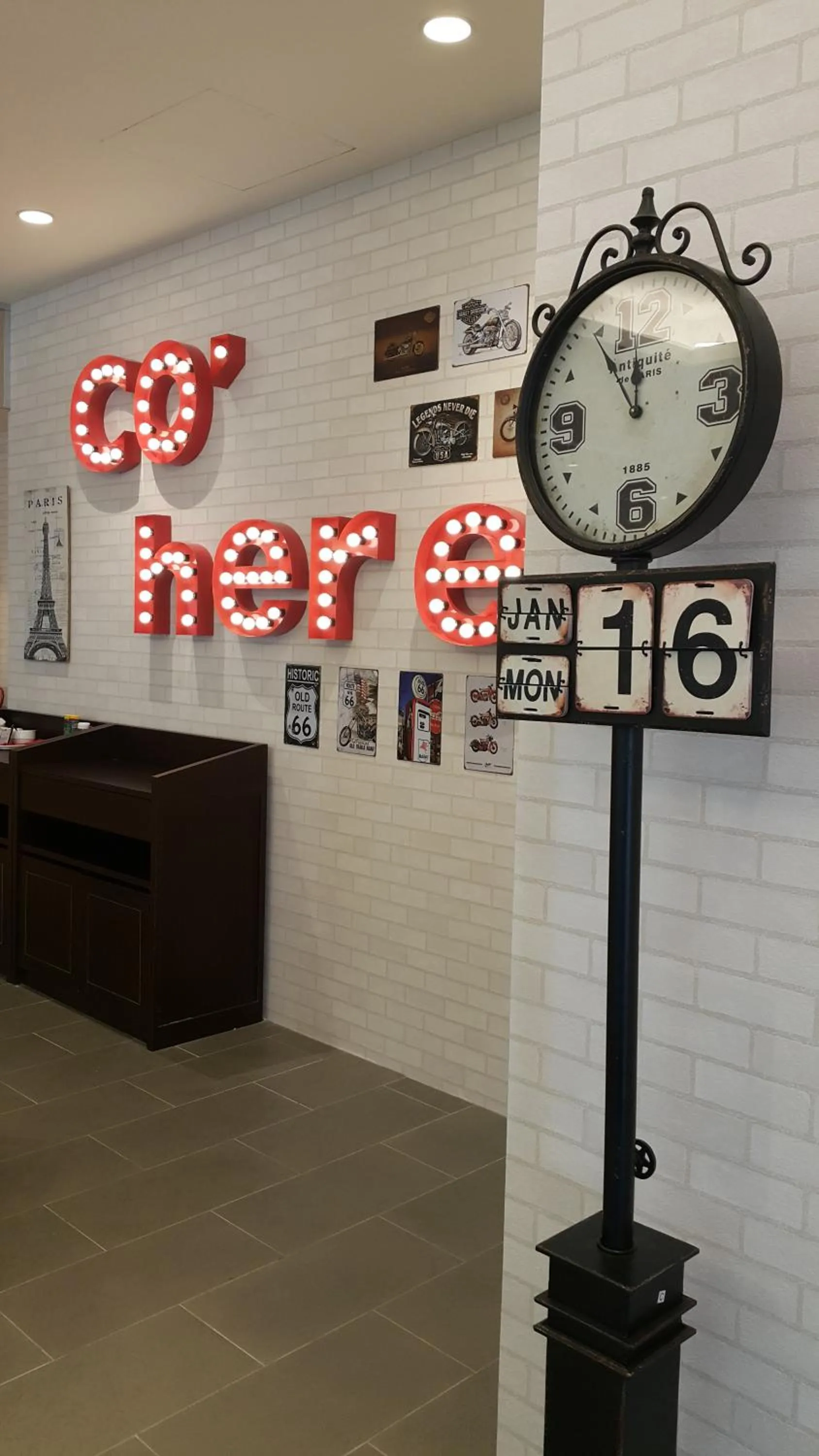 Restaurant/places to eat in HOTEL CHAM CHAM - Tainan