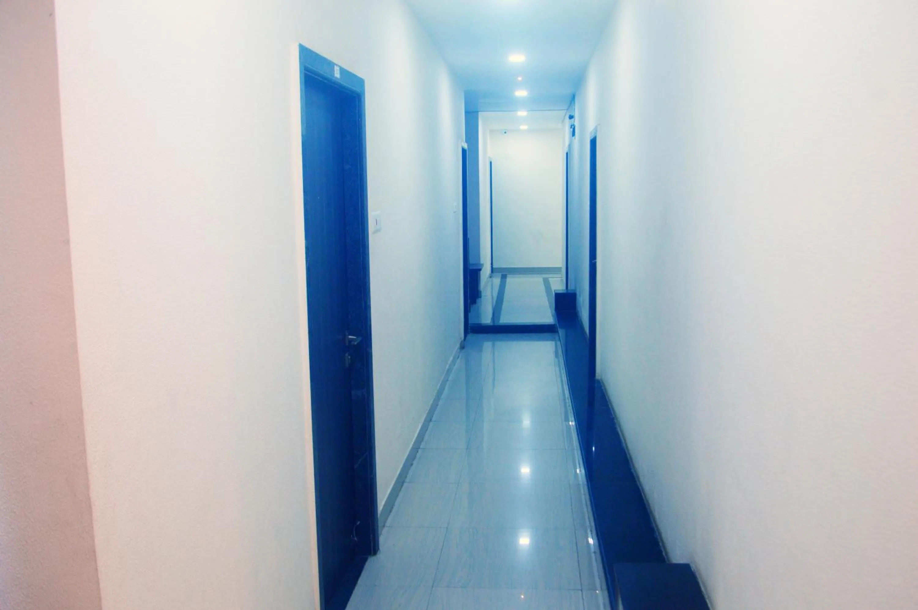 Property building in Hotel Sunrise N Resorts