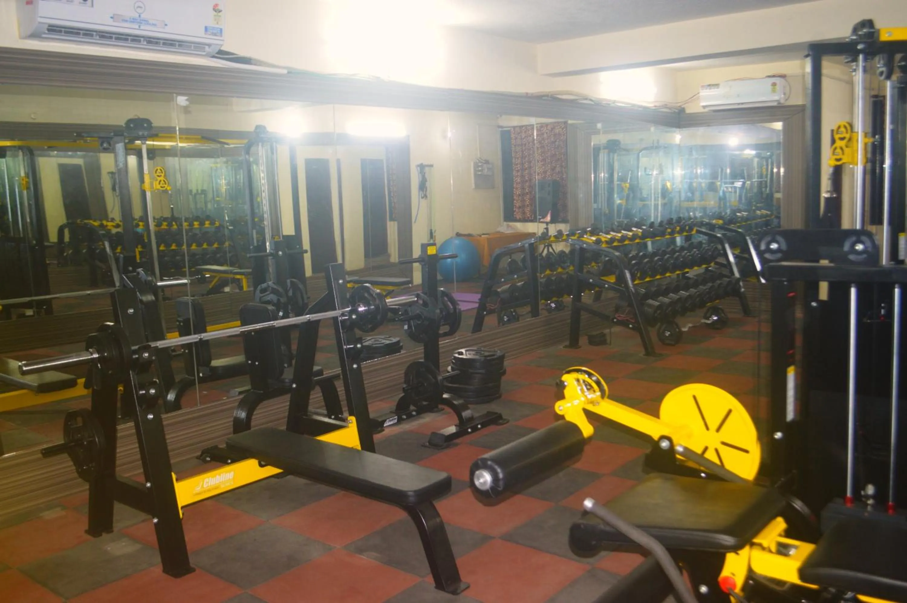 Fitness centre/facilities in Hotel Sunrise N Resorts