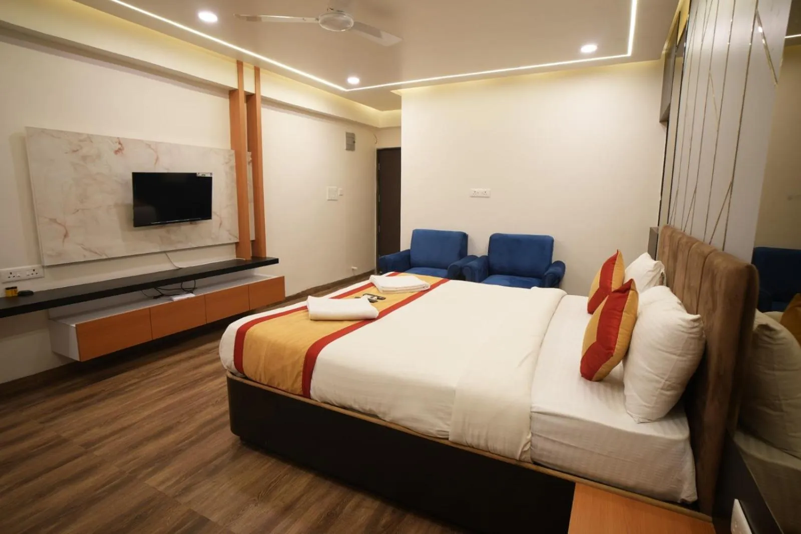 Bed in Hotel Sunrise N Resorts